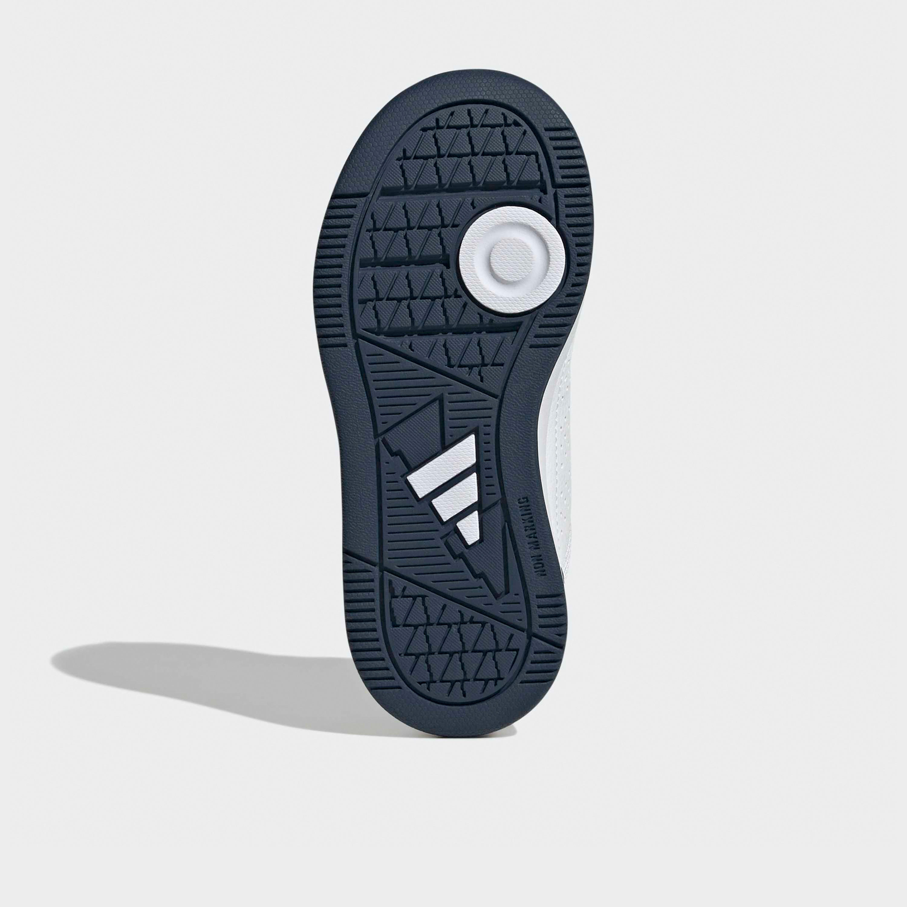 حذاء رياضي بشريط إغلاق لاصق للأطفال من أديداس-sports-boys-shoes-image-4