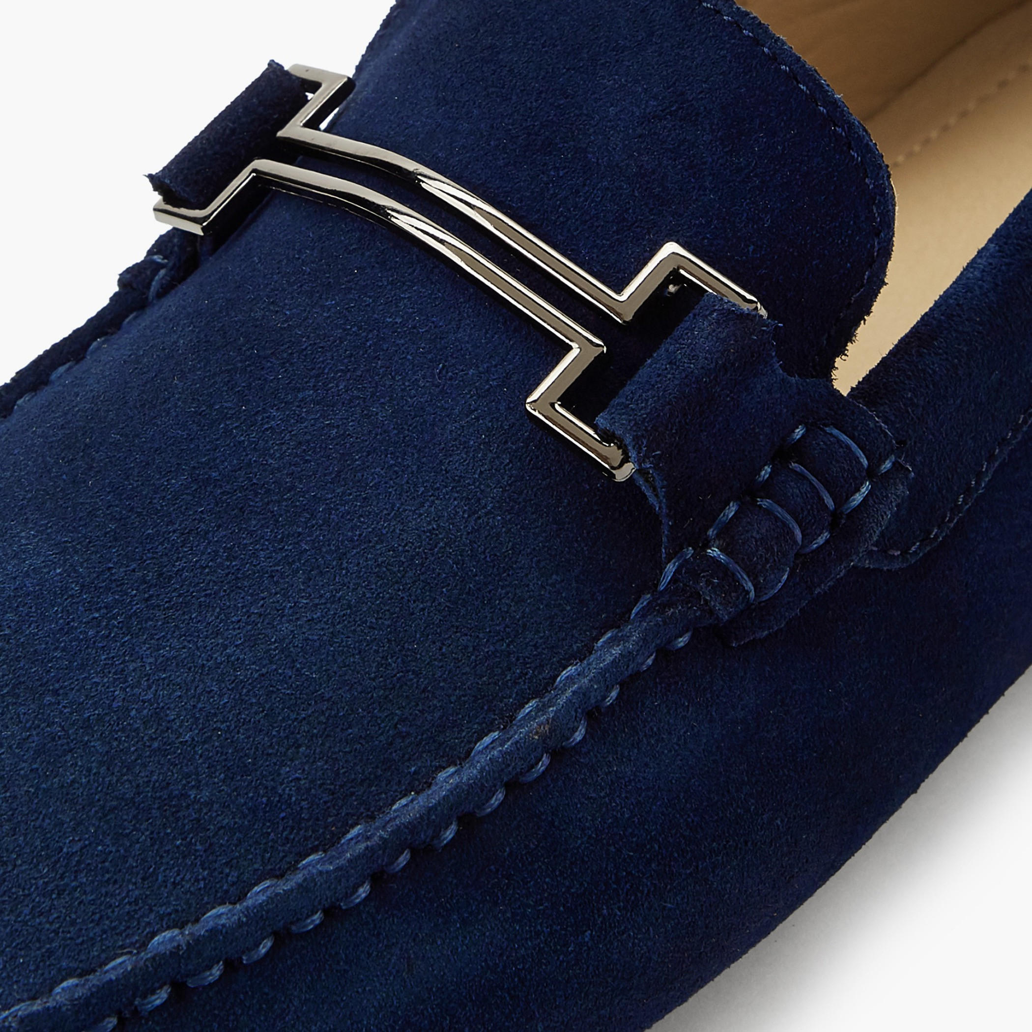 حذاء موكاسين جلد سويدي بقصة ميتاليك للرجال من رينزو روغاني-men-shoes-loafersandmoccasins-image-4