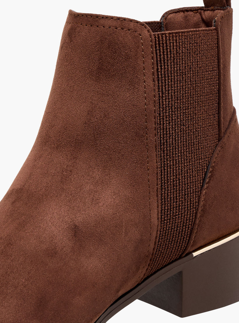 Celeste Women's Solid Chelsea Boots with Elasticated Detail and Block Heels-women-shoes-boots-image-4