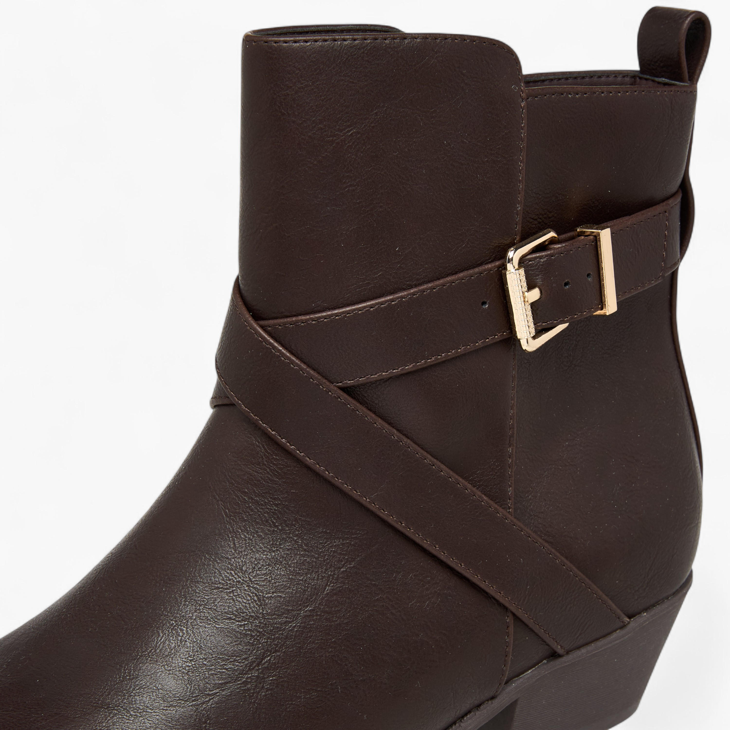 بوت سادة بطول الكاحل وبسحاب إغلاق من فلورا بيلا-women-shoes-boots-image-4