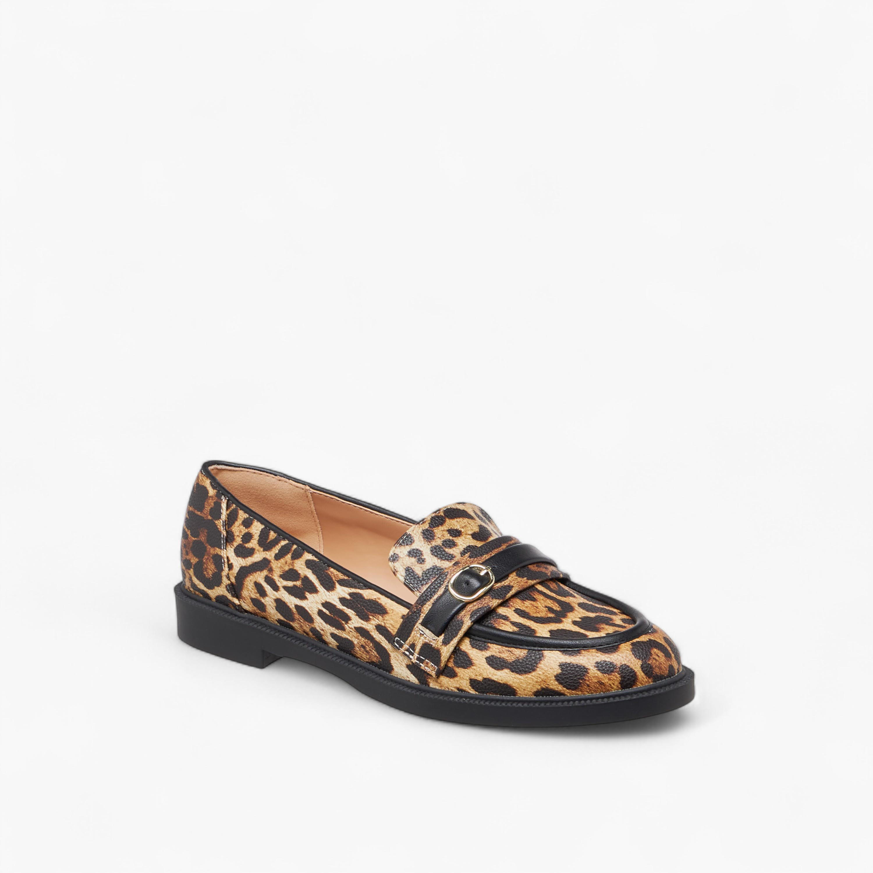 حذاء سهل الارتداء بطبعات جلد حيوان من بابريكا-women-shoes-loafersandmoccasins-image-2