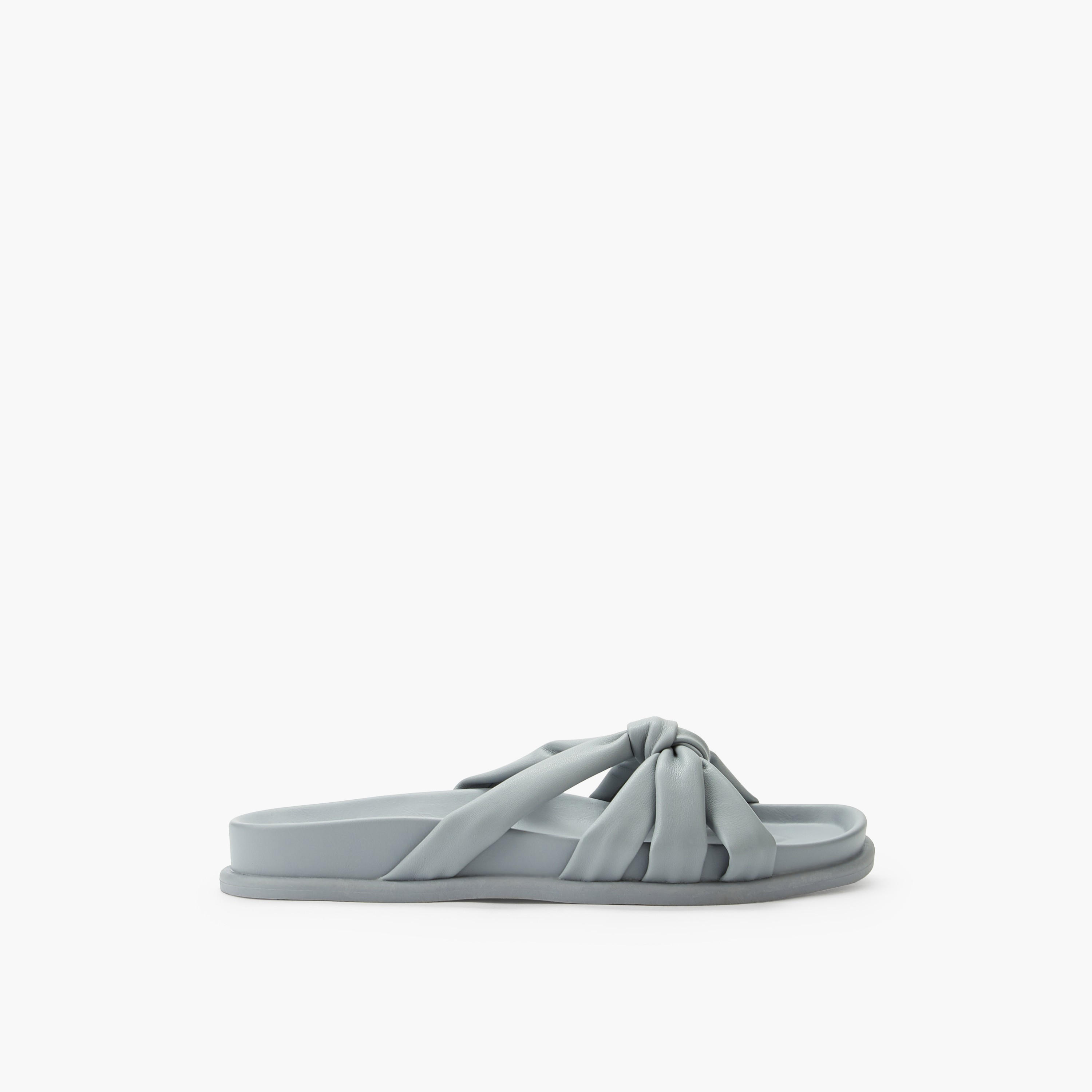 صندل بتصميم عقدة للنساء من بابريكا-women-shoes-flats-sandals-image-3