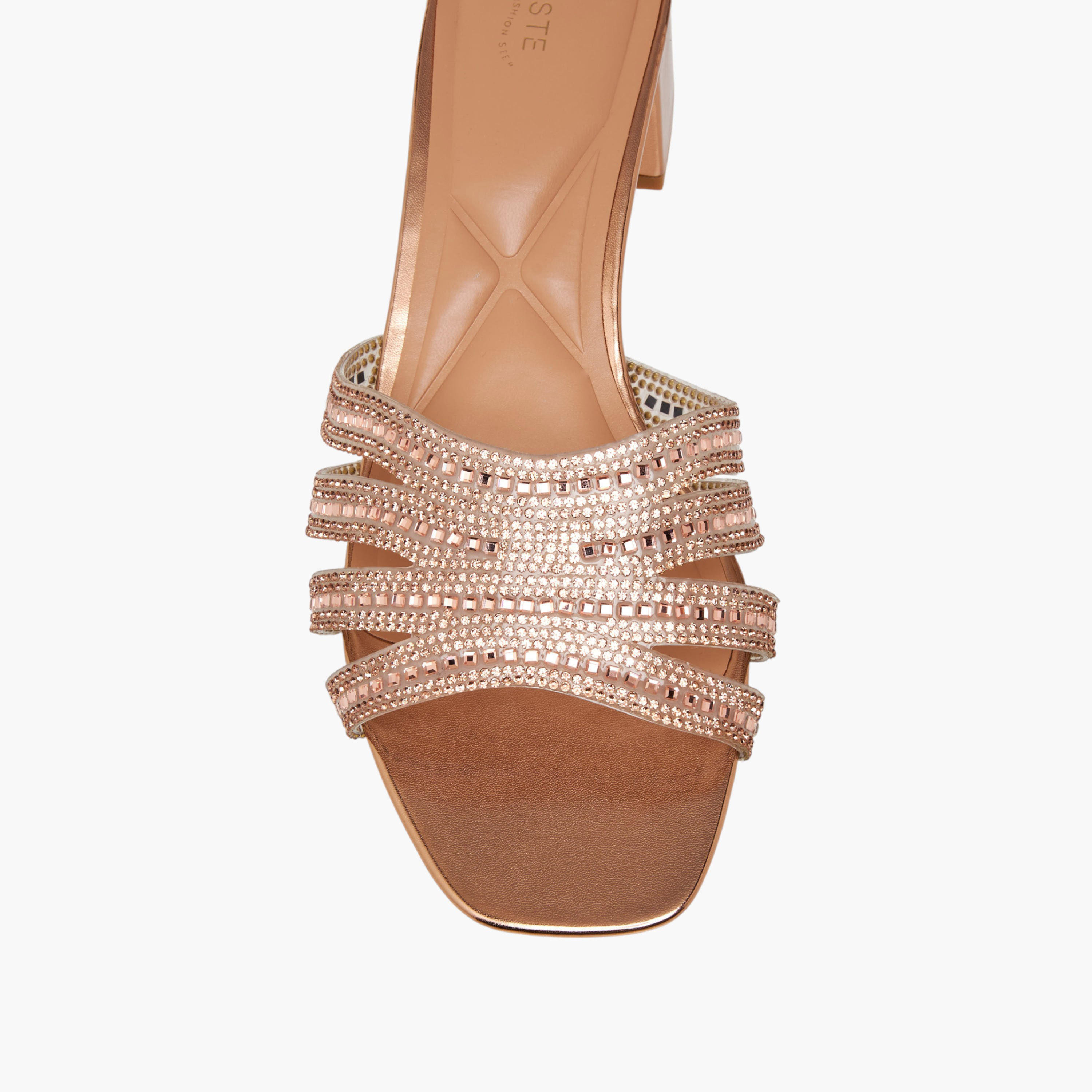 صندل بكعب سميك للنساء من سيليست-women-shoes-sandals-heeled-image-4