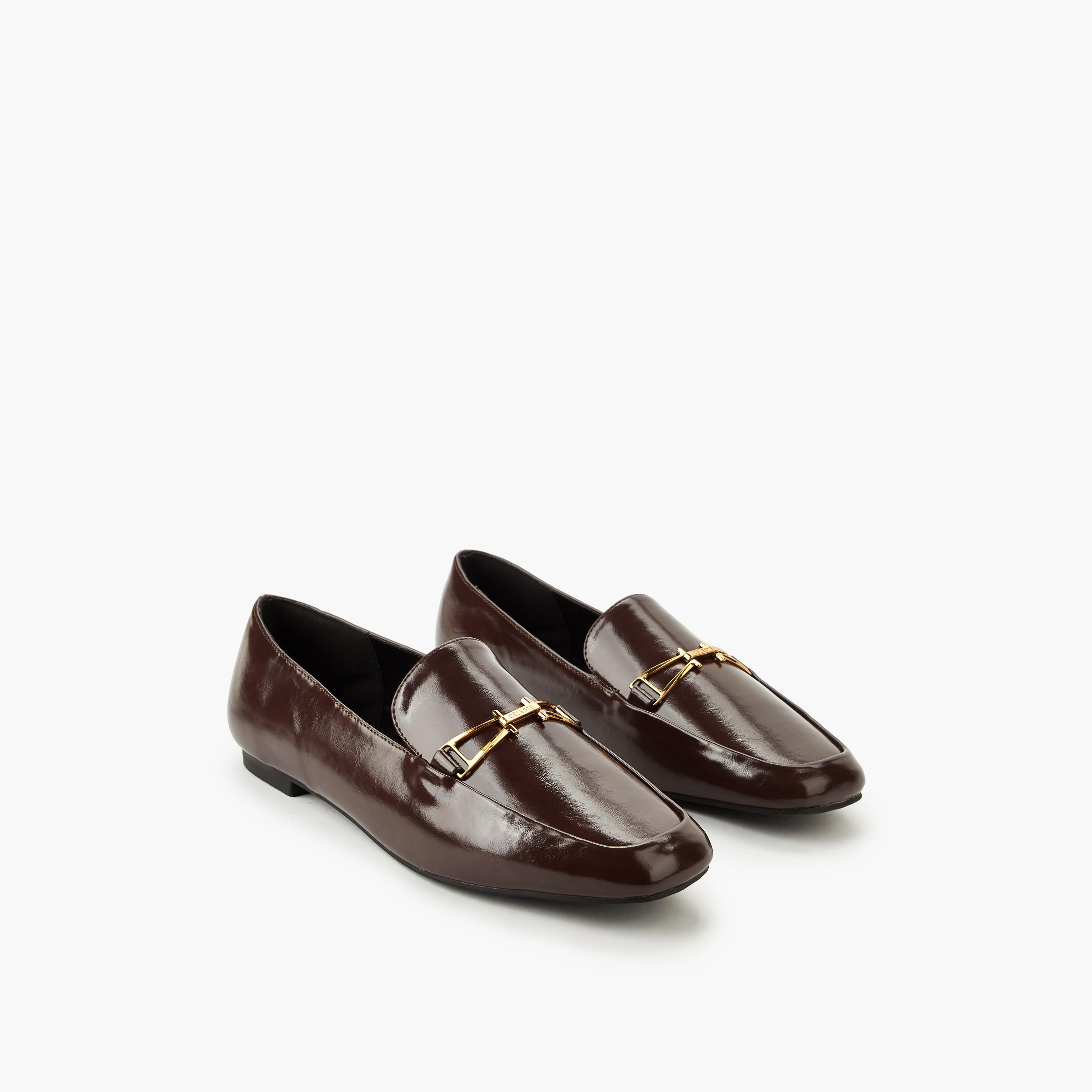 حذاء سهل الارتداء بزينة معدنية للنساء من سيليست-women-shoes-flats-loafers-image-1