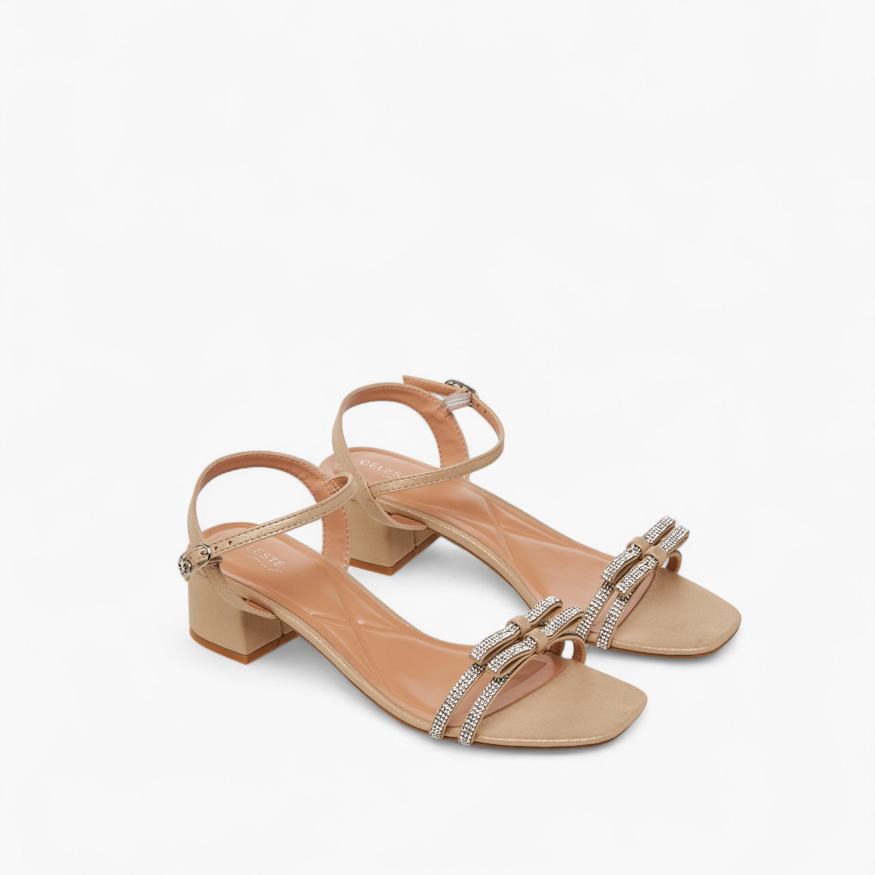 صندل مزين بكعب سميك للنساء من سيليست-women-shoes-sandals-heeled-image-1