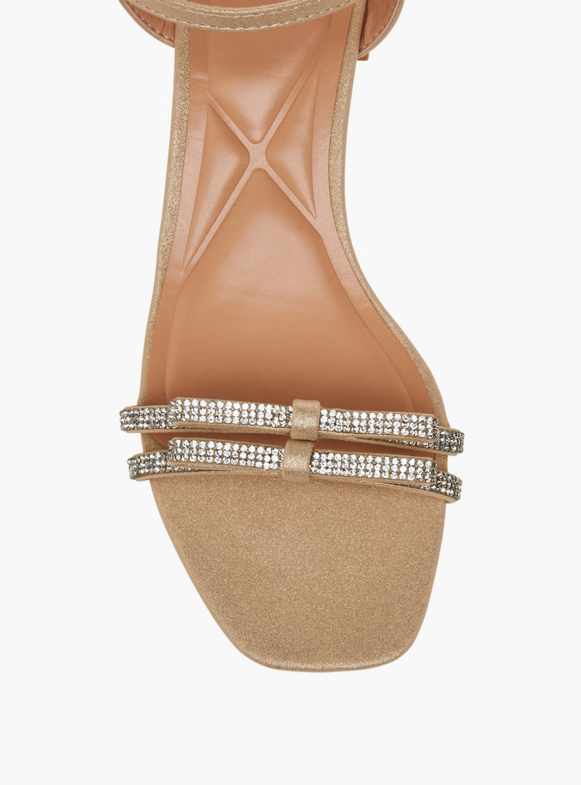 صندل مزين بكعب سميك للنساء من سيليست-women-shoes-sandals-heeled-image-4