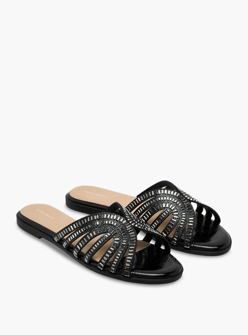 صندل سهل الارتداء بتزيينات للنساء من فلورا بيلا-women-shoes-flats-sandals-image-1