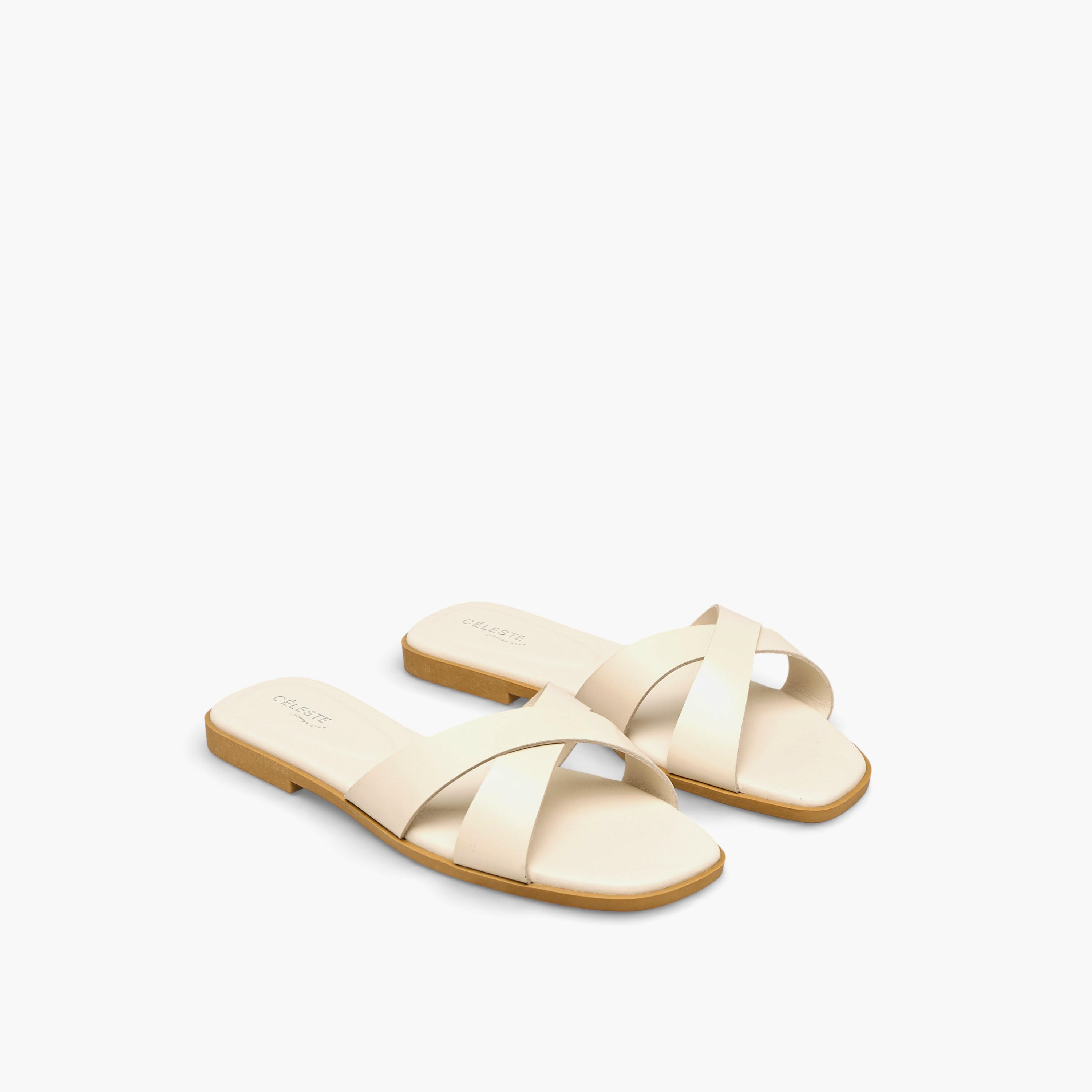 صندل بأحزمة متقاطعة للنساء من سيليست-women-shoes-flats-sandals-image-1