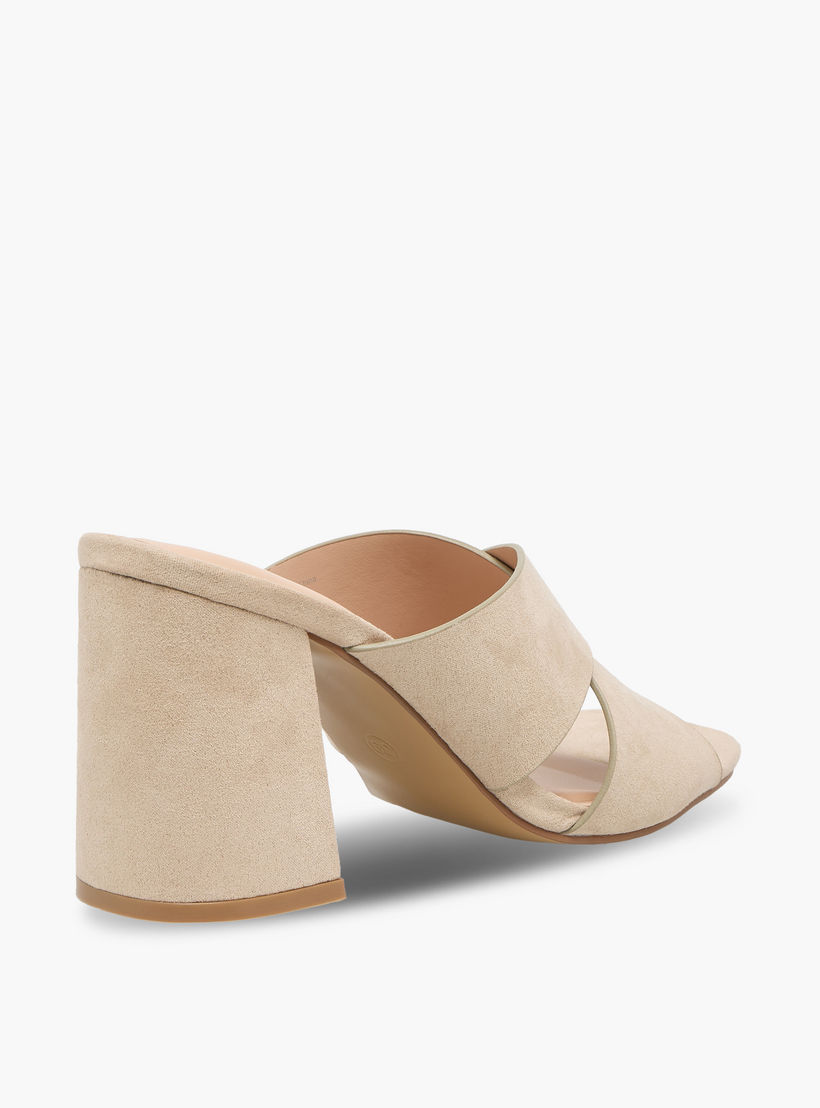صندل بكعب سميك للنساء من سيليست-women-shoes-sandals-heeled-image-6