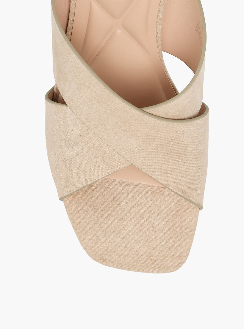 صندل بكعب سميك للنساء من سيليست-women-shoes-sandals-heeled-image-7