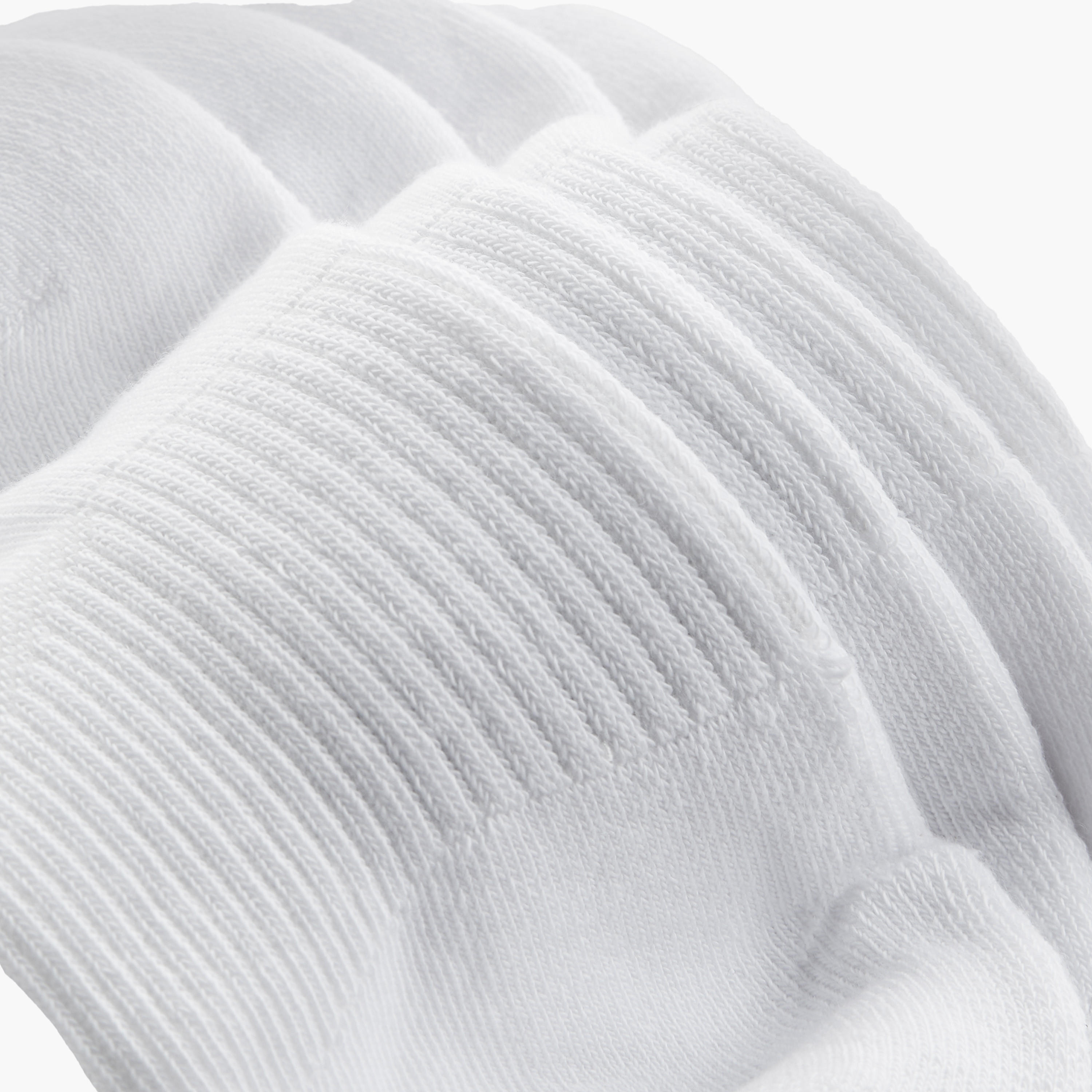 جوارب مبطنة سادة بطول الكاحل من جلو - طقم من 3 أزواج-women-socksandstockings-image-4