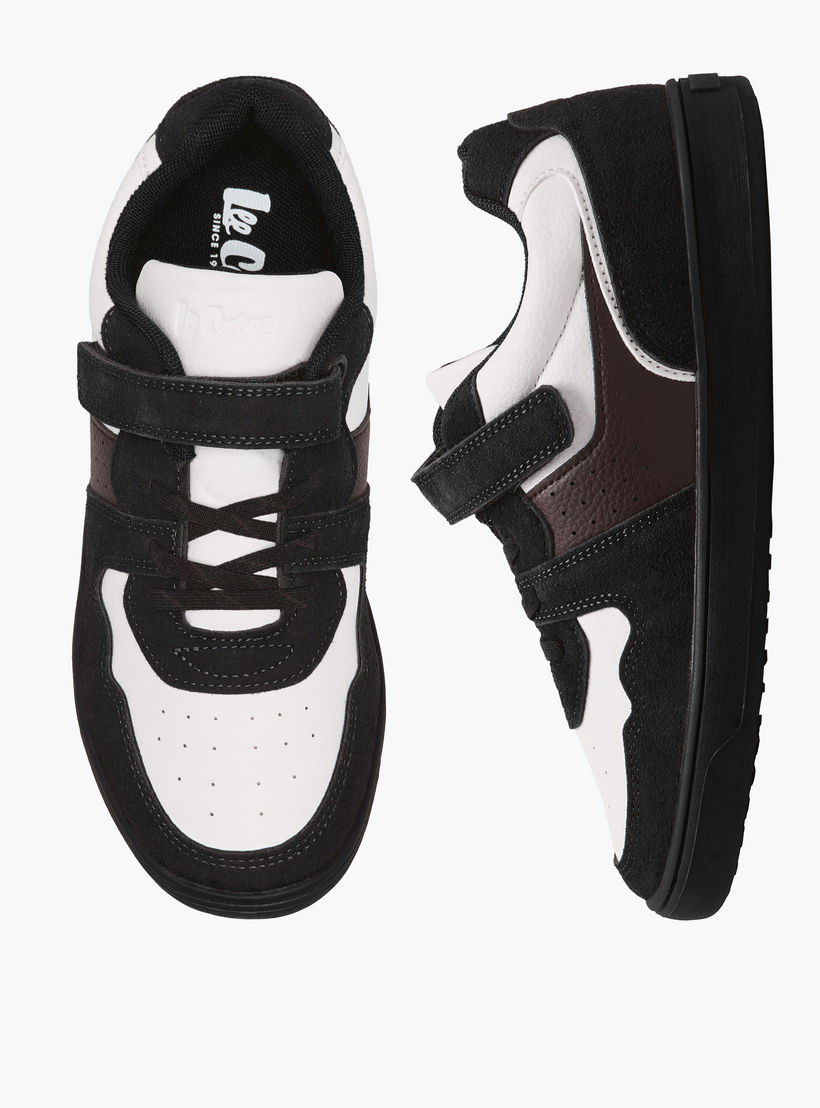حذاء بشريط إغلاق للأطفال من لي كوبر-boys-shoes-sneakers-image-1