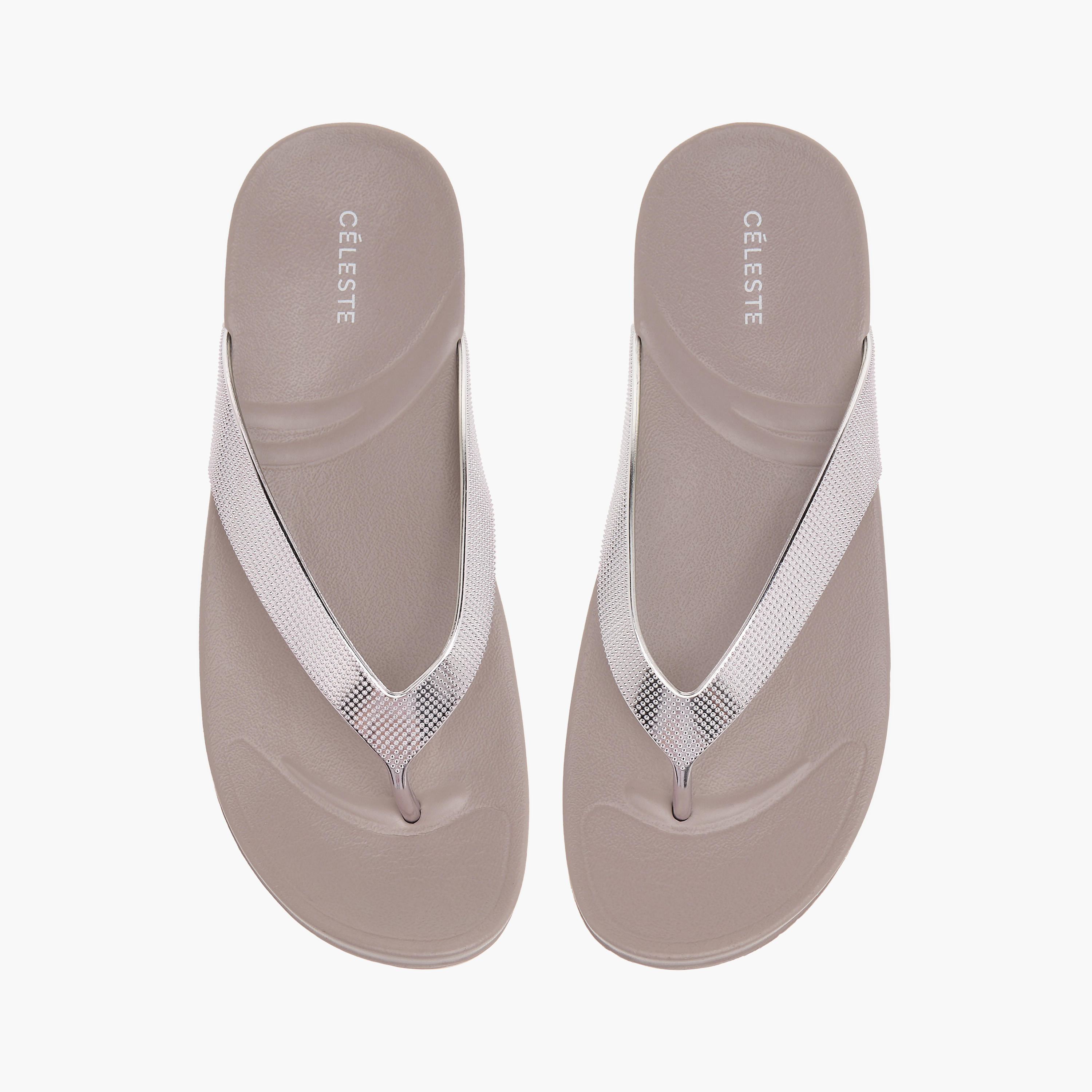 شبشب سهل الارتداء للنساء من سيليست-women-shoes-flipflopsandslides-image-1