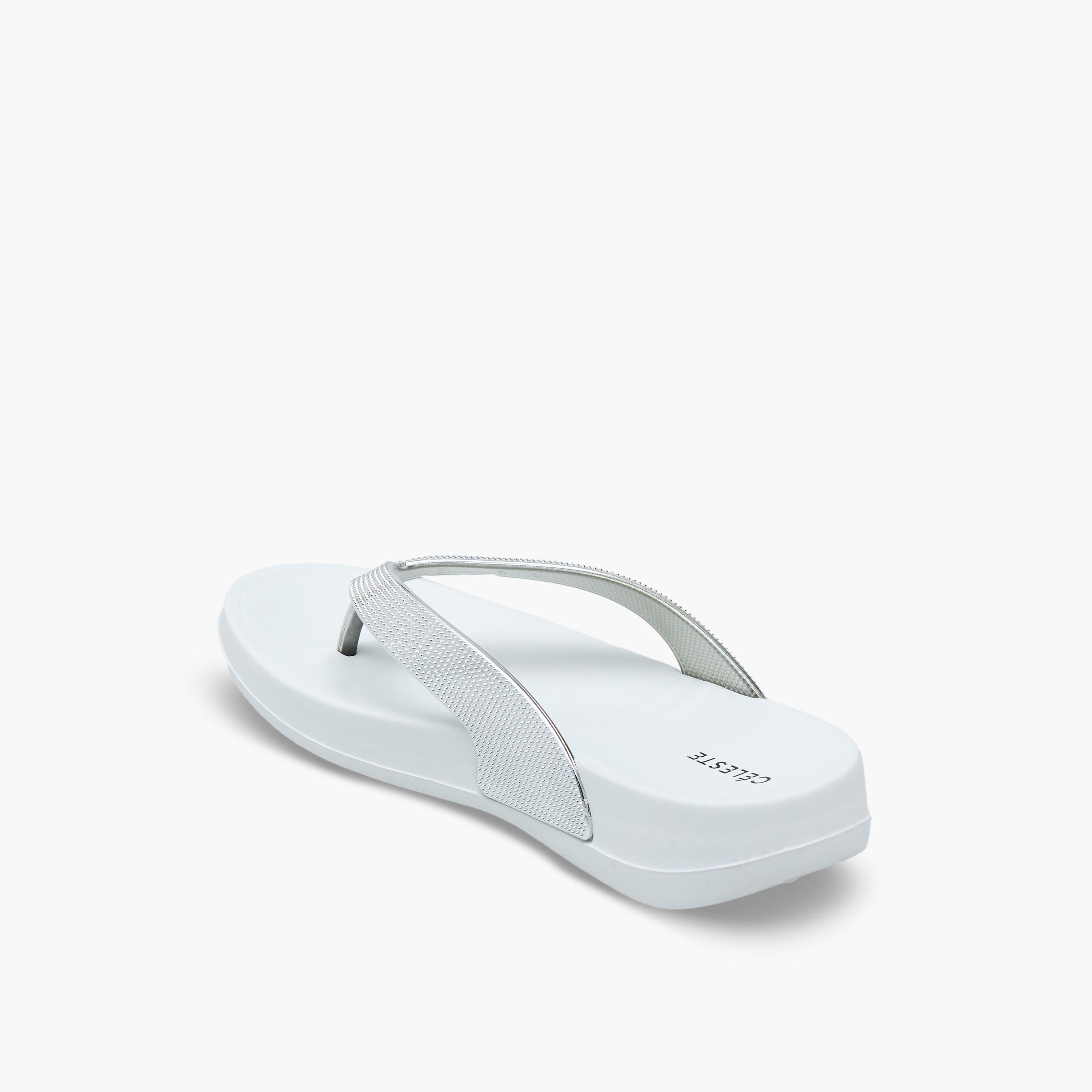 شبشب سهل الارتداء للنساء من سيليست-women-shoes-flipflopsandslides-image-4