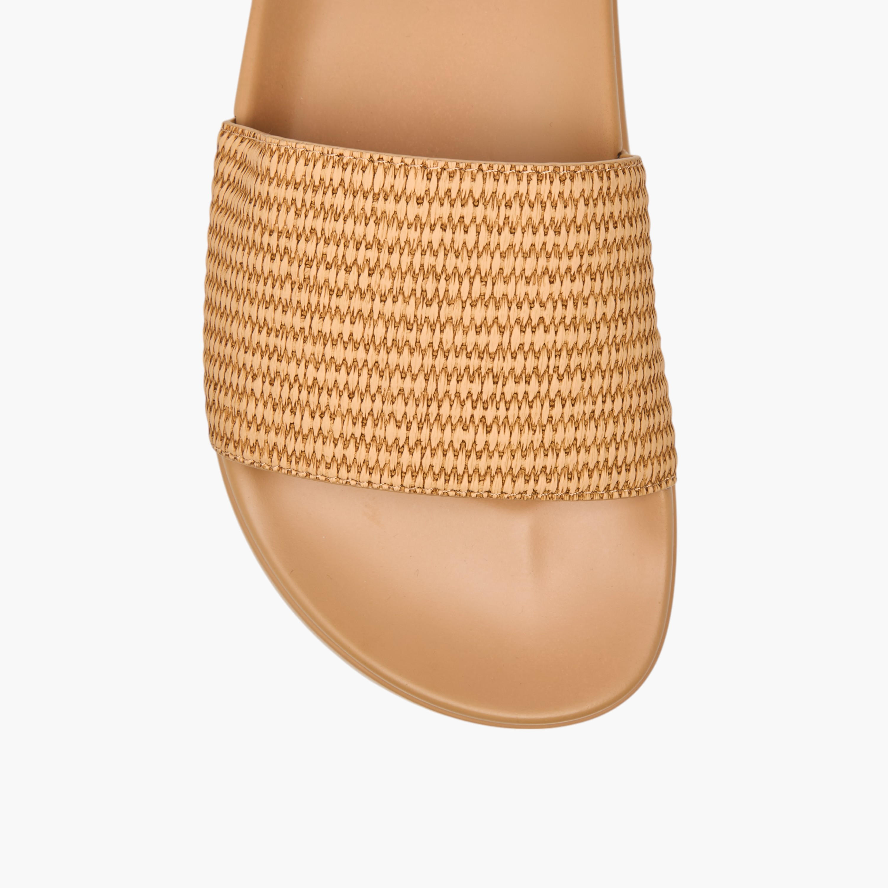 شبشب خفيف سهل الارتداء بارز الملمس للنساء من سيليست-women-shoes-flipflopsandslides-image-3