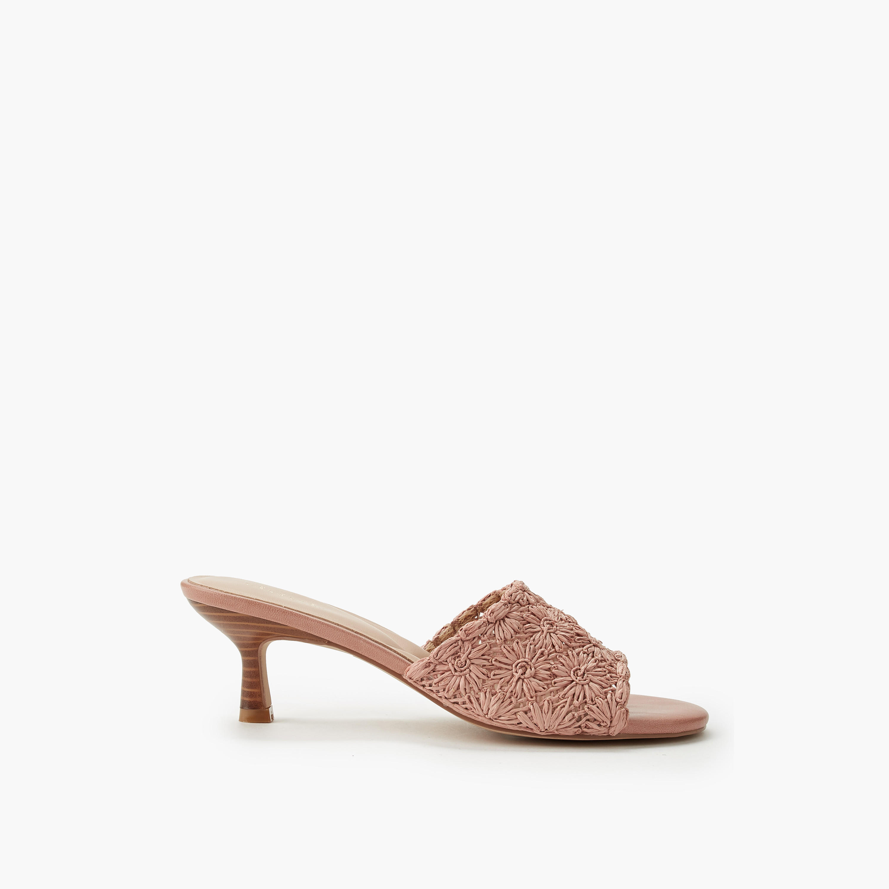 صندل نسائي بكعب كيتن وتصميم ورد من سيليست-women-shoes-sandals-heeled-image-3