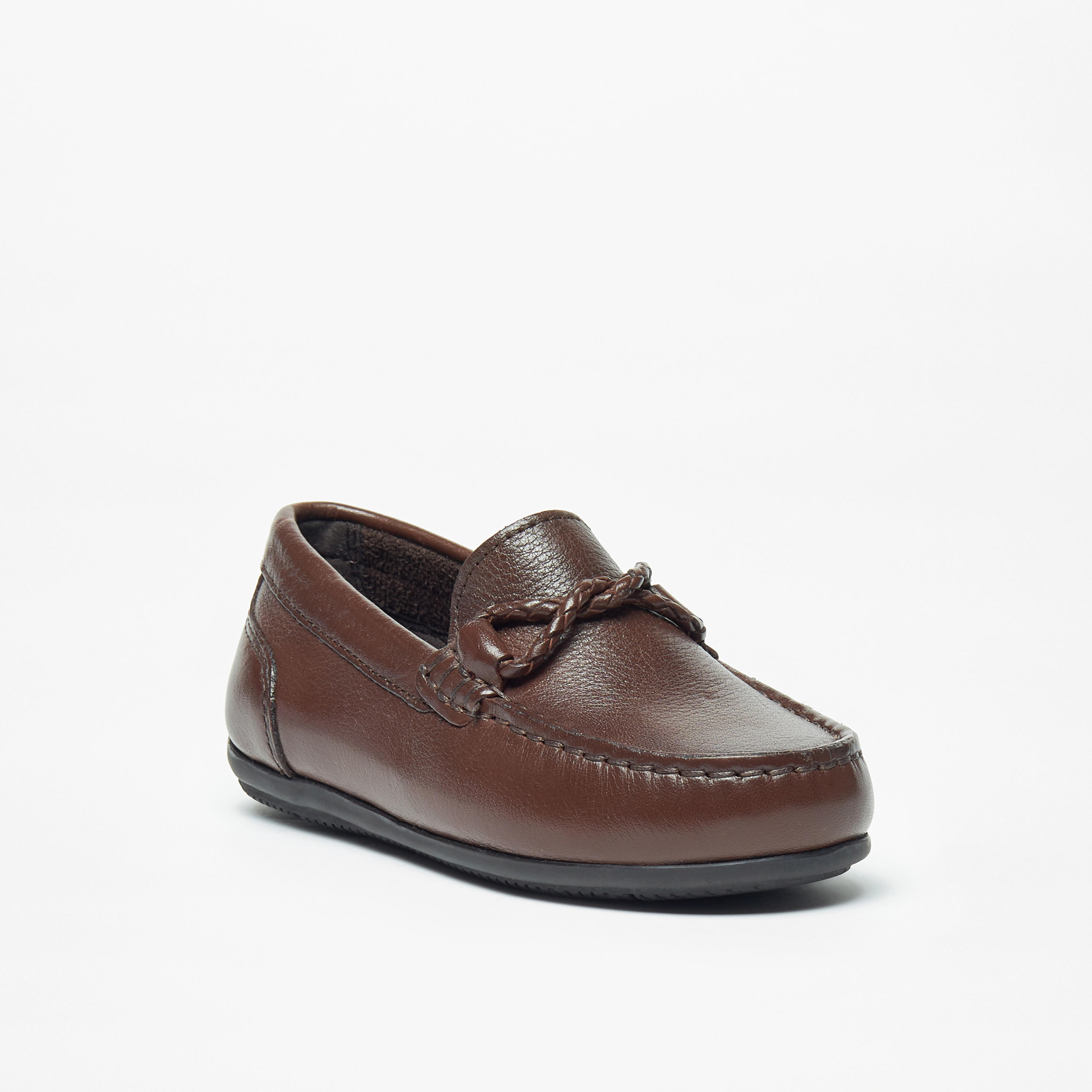 حذاء موكاسين بارز الملمس سادة سهل الارتداء من مستر دوتشيني-boys-shoes-loafers-image-1