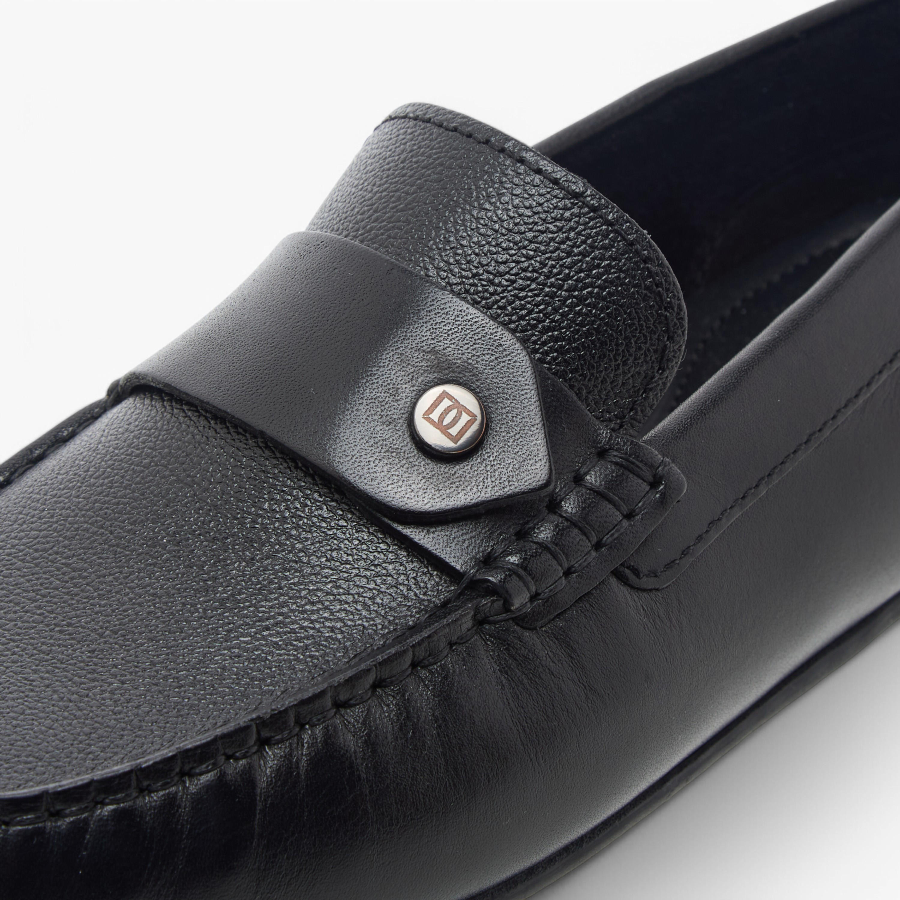 حذاء موكاسين سهل الارتداء بارز الملمس من مستر دوتشيني-boys-shoes-loafers-image-4