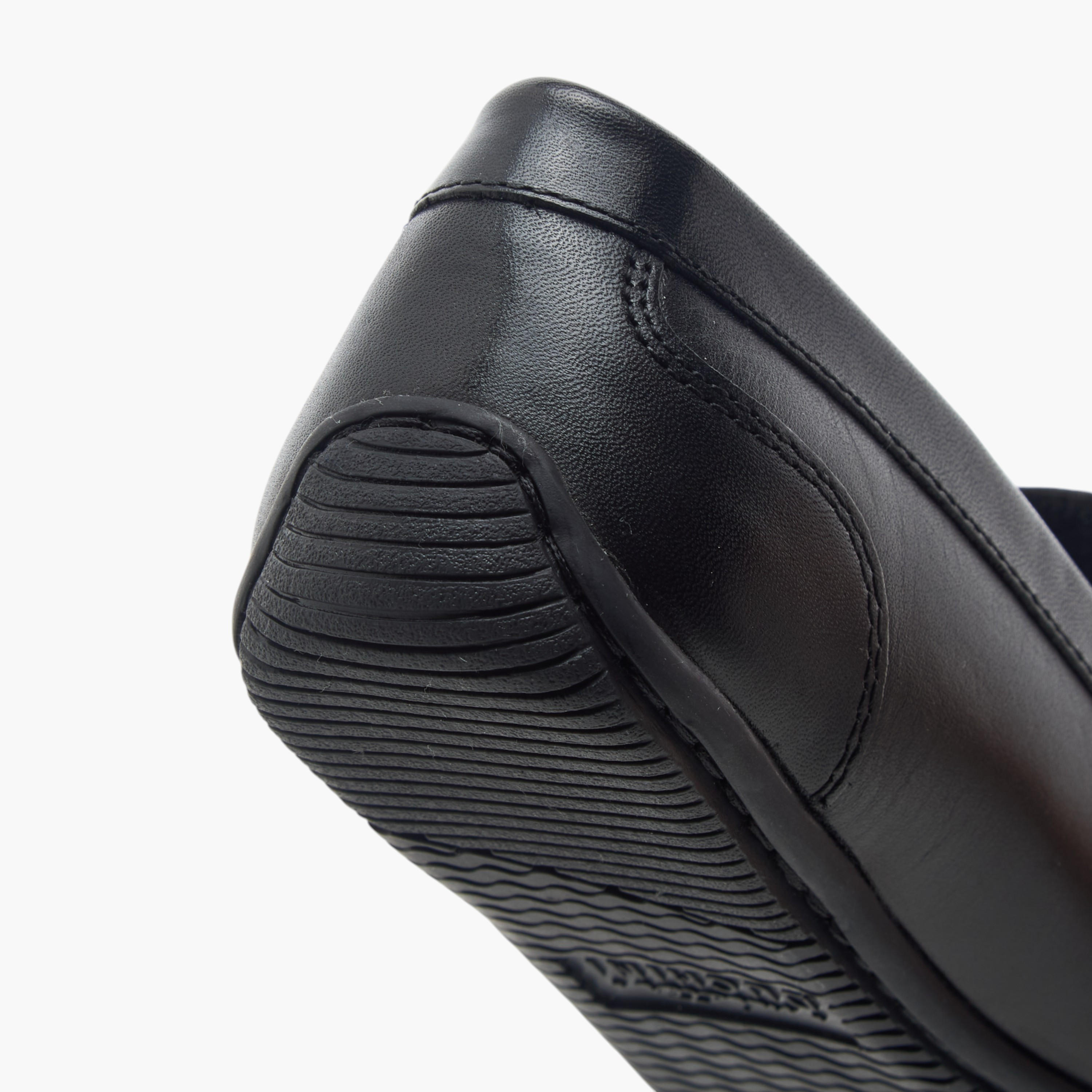 حذاء موكاسين سهل الارتداء بارز الملمس من مستر دوتشيني-boys-shoes-loafers-image-5