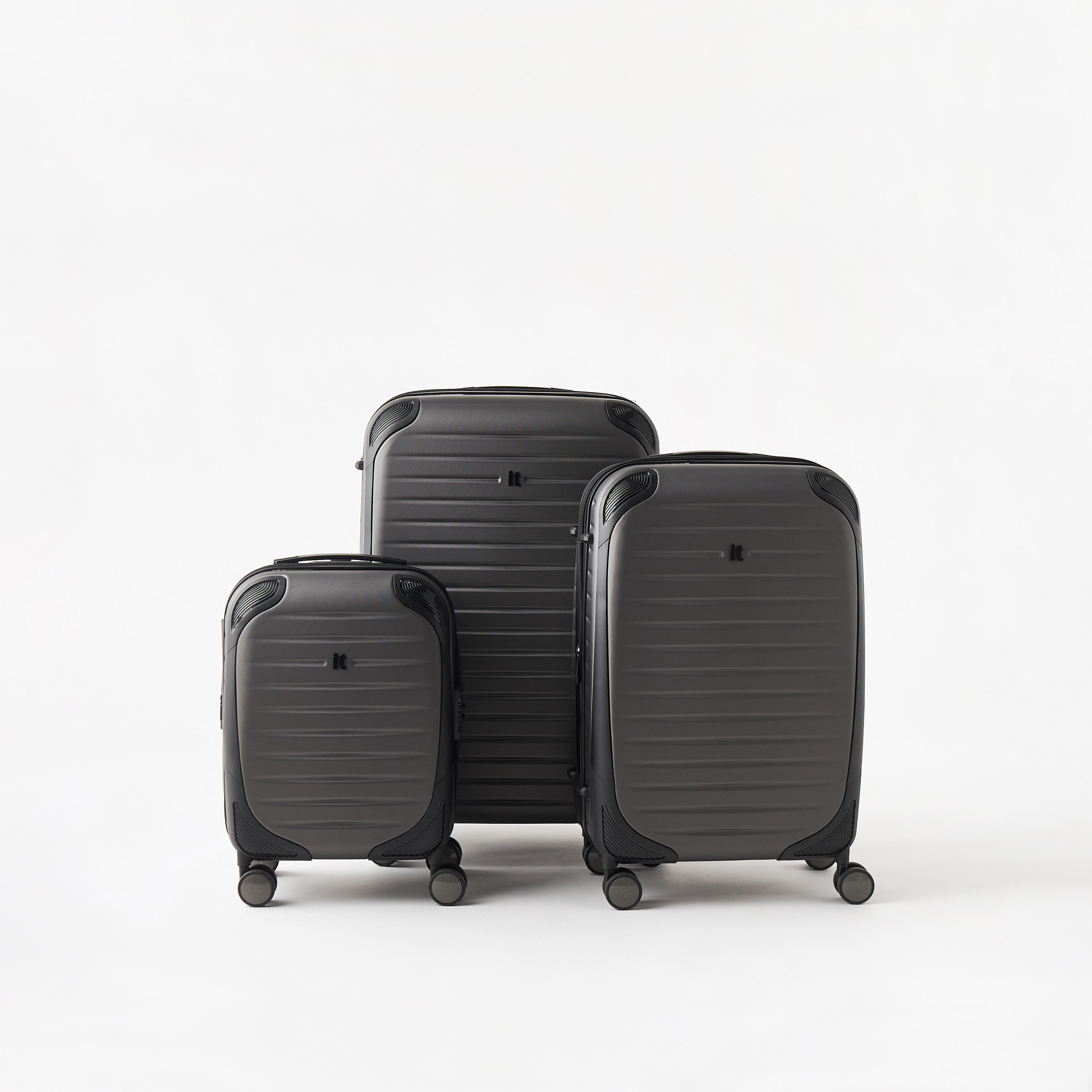 IT Textured Hardcase Trolley with Retractable Handle - 20 inches Cabin Bag-travel-luggagesandbags-luggage-image-6