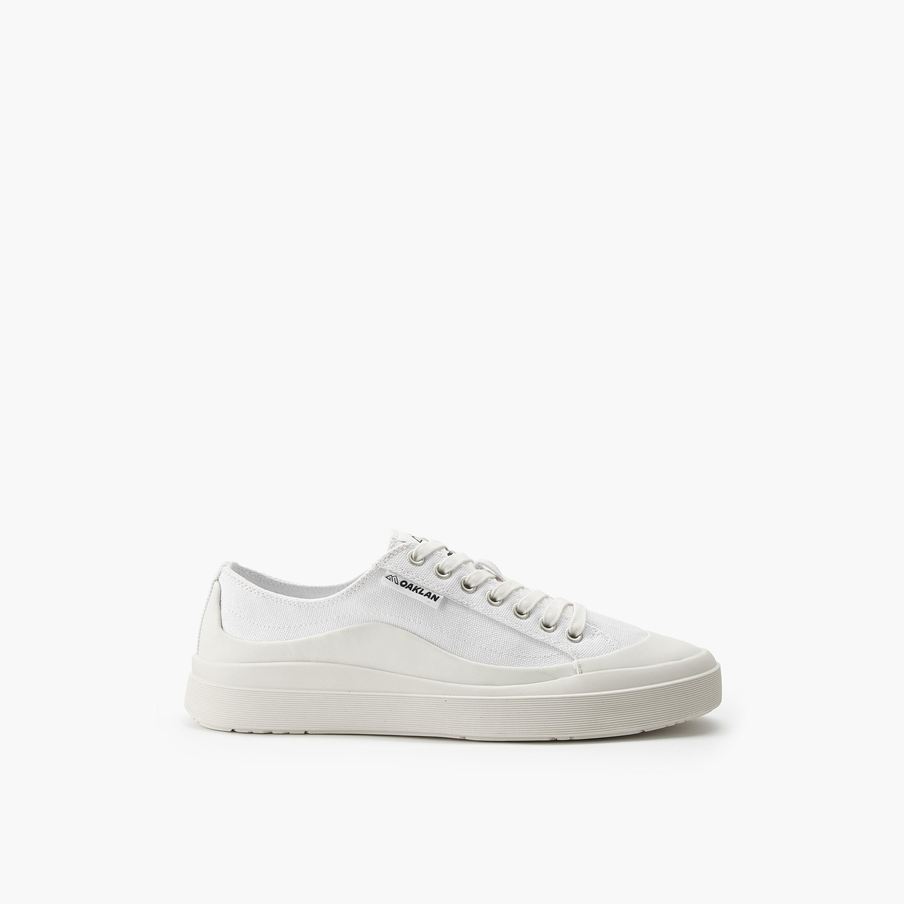 حذاء سنيكرز كانفاس برباط إغلاق للرجال من أوكلان باي شوإكسبرس-men-shoes-sneakers-image-3