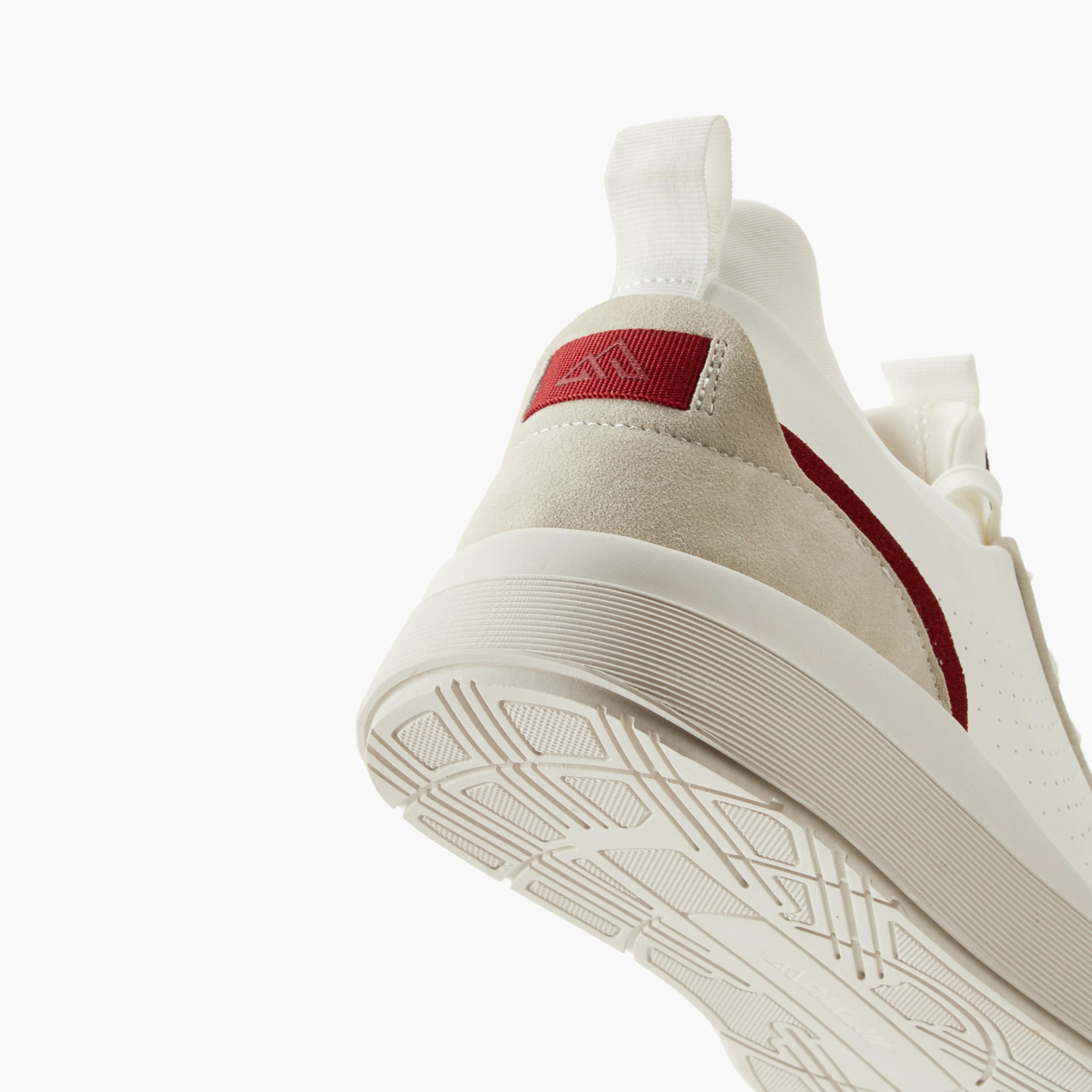حذاء سنيكرز بطول الكاحل ورباط إغلاق للرجال من أوكلان من شو إكسبريس-men-shoes-sneakers-image-5