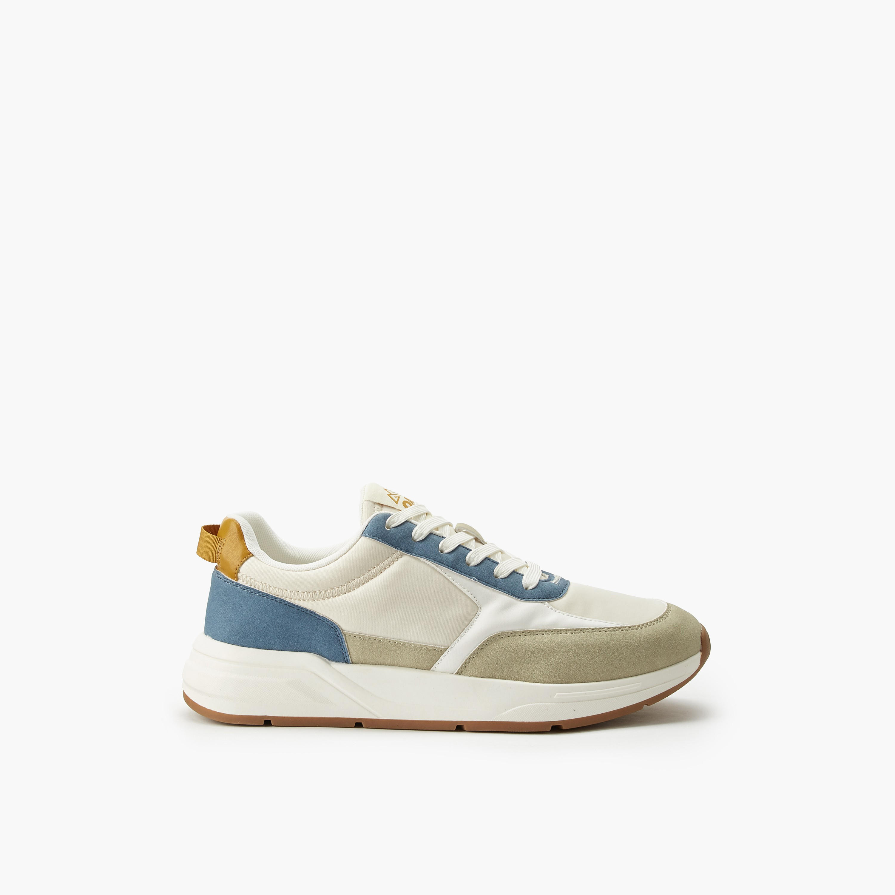 حذاء رياضي برباط للرجال من أوكلان - شو إكسبرس-men-shoes-sports-image-3