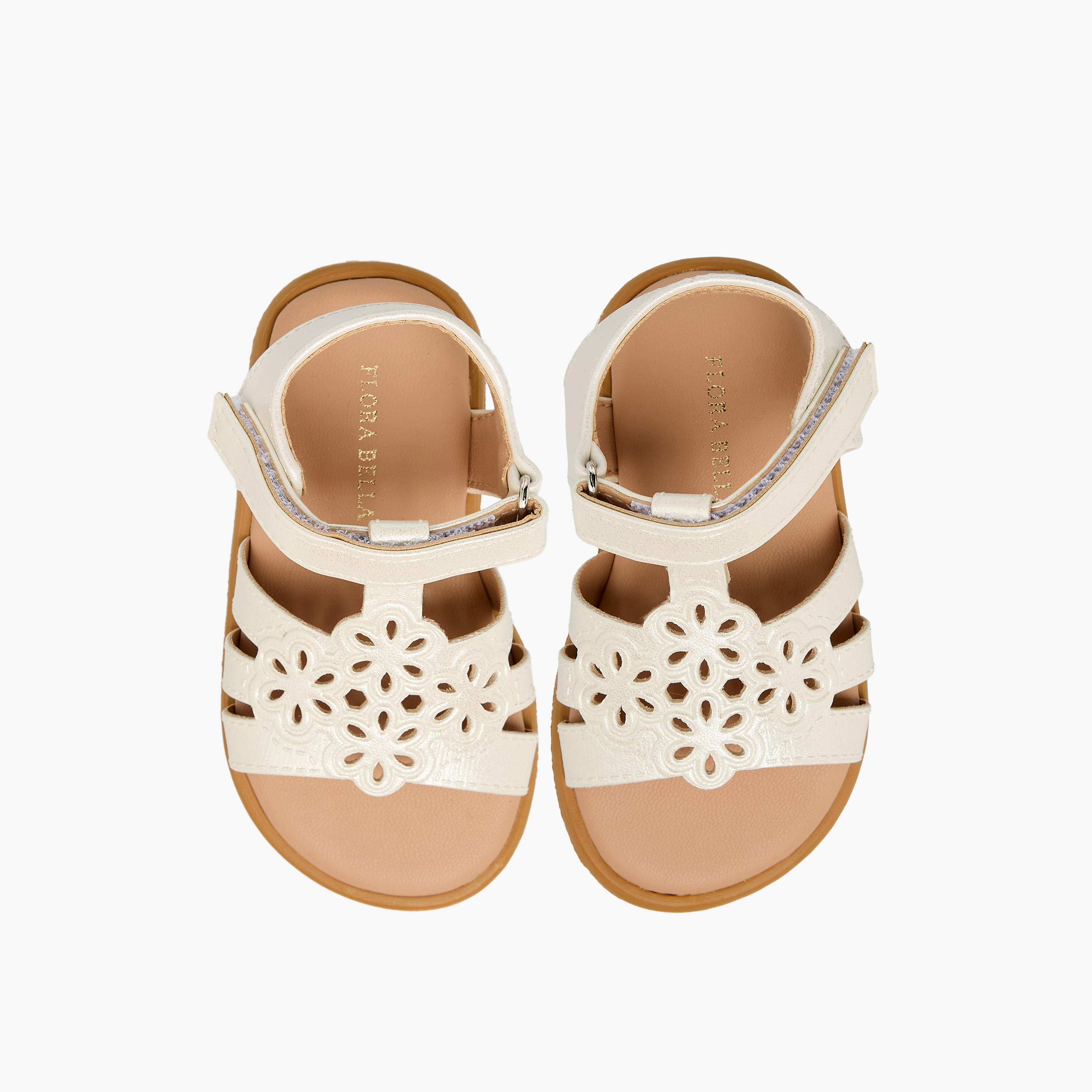 صندل بتفاصيل مفرّغة وشريط إغلاق من فلورا بيلا-girls-shoes-sandals-image-1