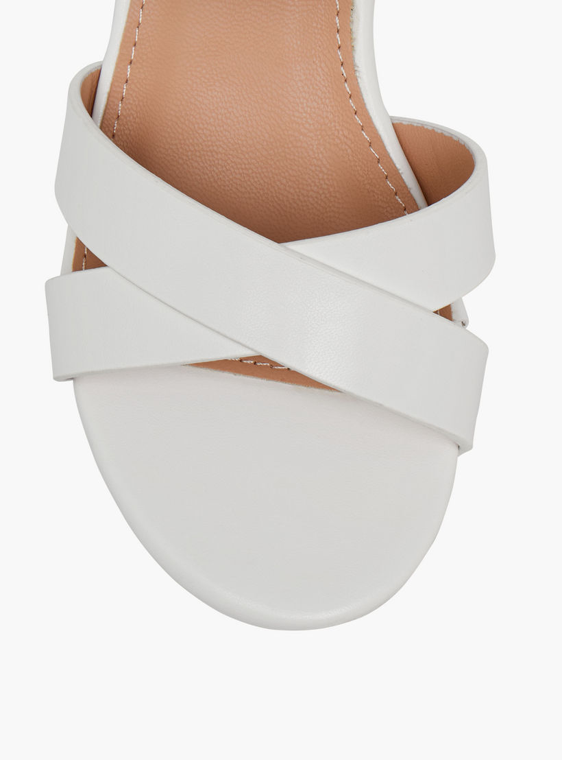 صندل بكعب سميك للبنات من فلورا بيلا-girls-shoes-sandals-image-5