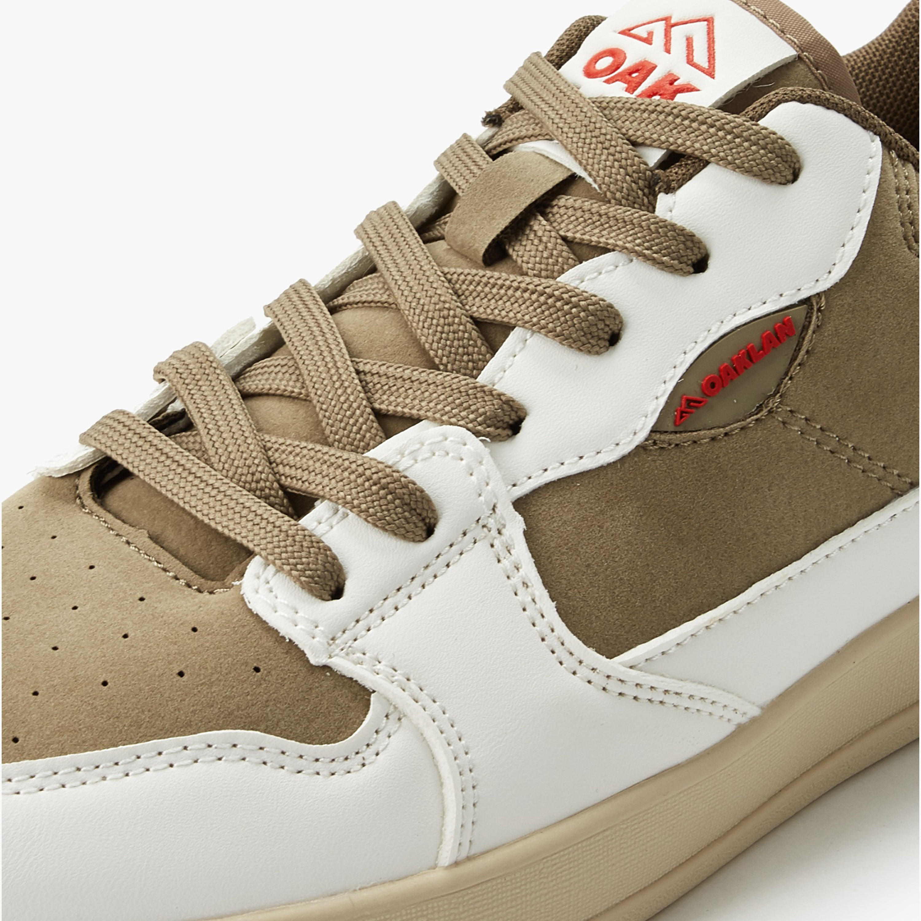 حذاء للرجال بطول الكاحل ورباط من أوكلان من شوإكسبريس-men-shoes-sneakers-image-4
