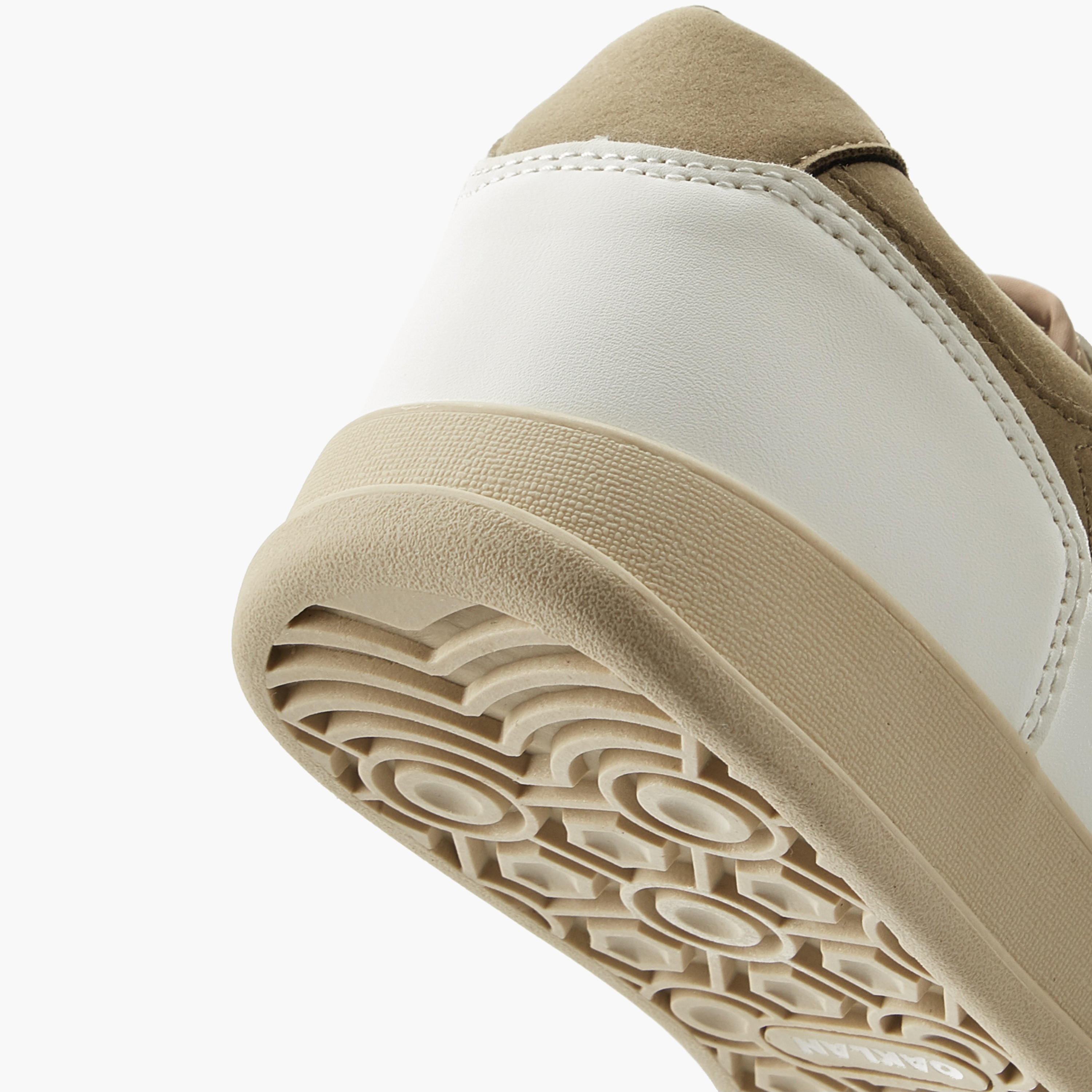 حذاء للرجال بطول الكاحل ورباط من أوكلان من شوإكسبريس-men-shoes-sneakers-image-5