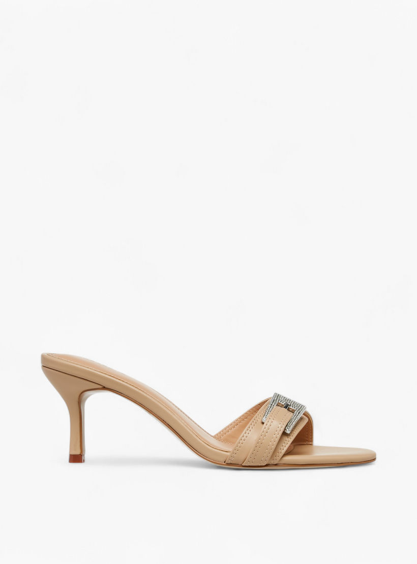 صندل سهل الارتداء بزينة إبزيم وكعب رفيع من سيليست-women-shoes-sandals-heeled-image-3
