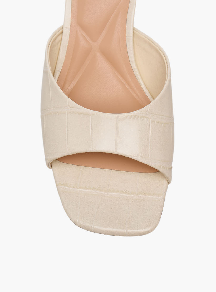 صندل بكعب صغير للنساء من سيليست-women-shoes-sandals-heeled-image-4
