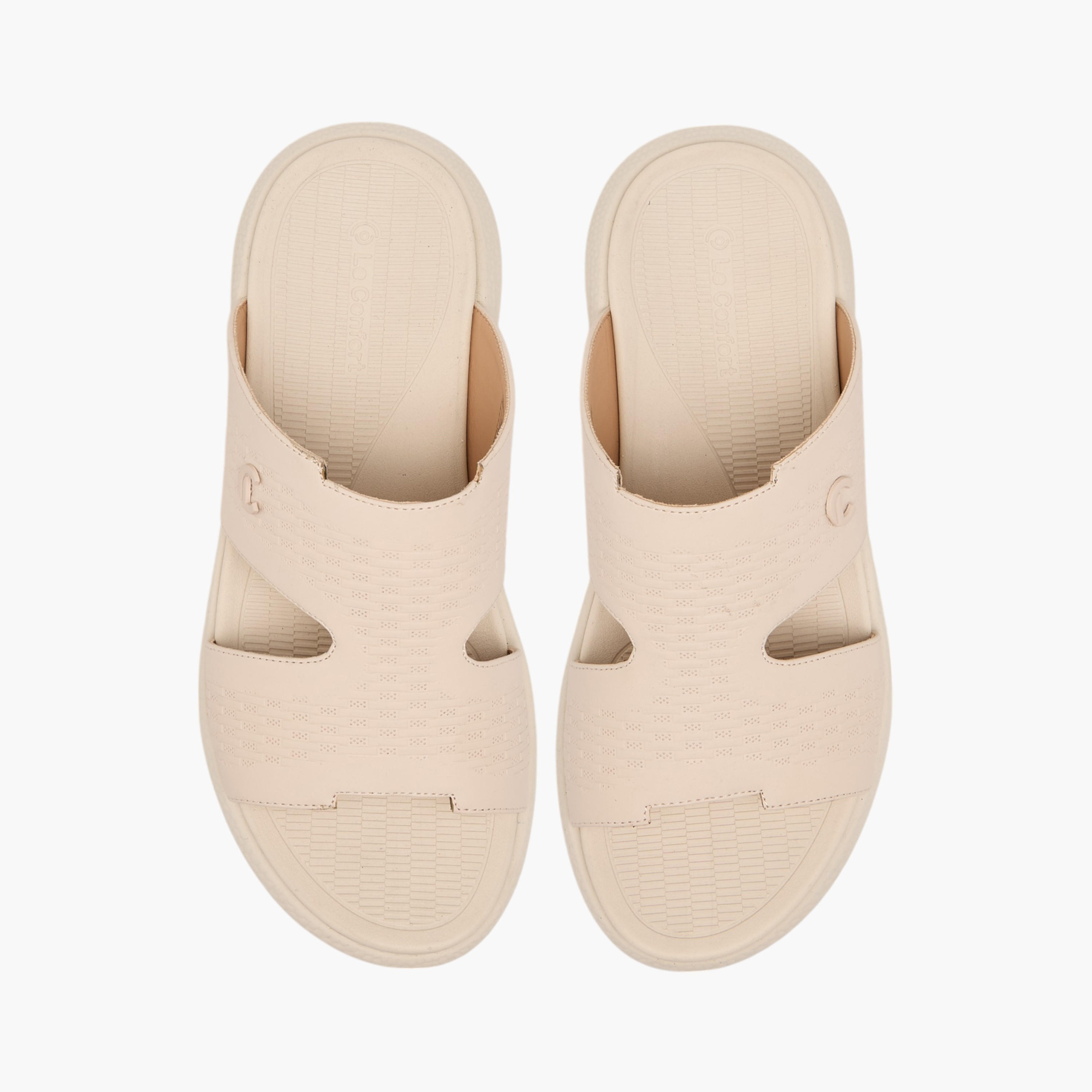 صندل مريح بارز الملمس وسهل الارتداء من لو كونفورت-men-shoes-sandals-image-1