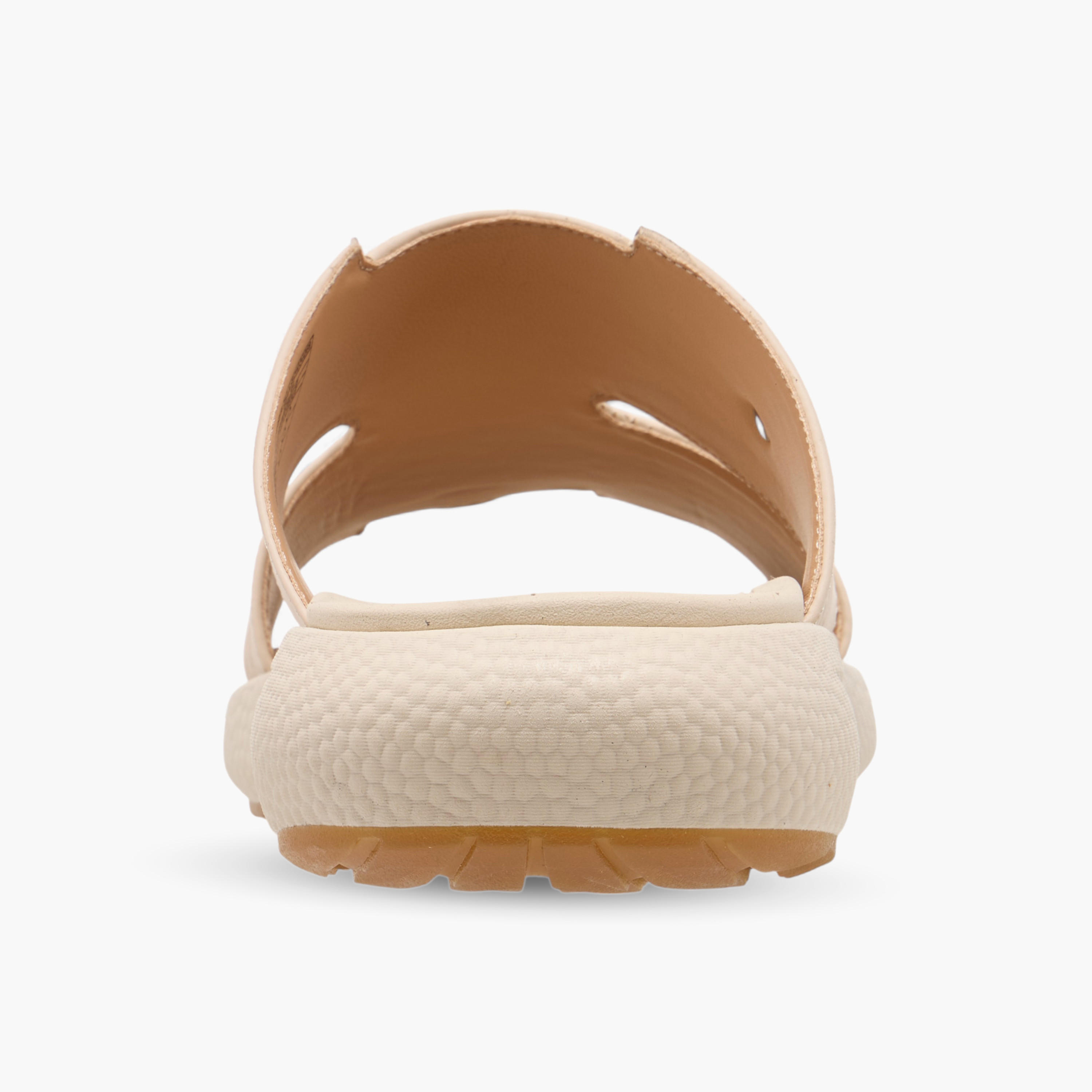 صندل مريح بارز الملمس وسهل الارتداء من لو كونفورت-men-shoes-sandals-image-5