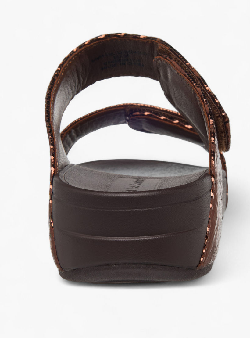 صندل بشريط إغلاق لاصق للنساء من لو كونفورت-women-shoes-sandals-heeled-image-5