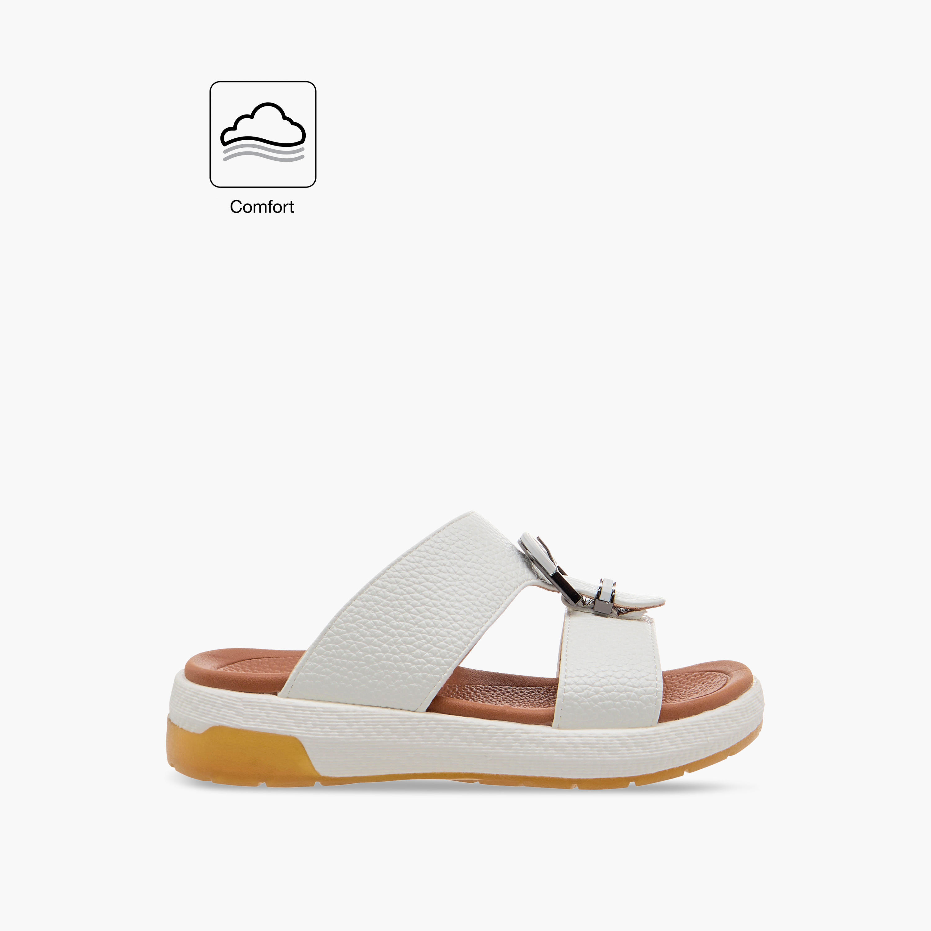 صندل عربي مريح بارز الملمس بتفاصيل إبزيم من لو كونفورت-boys-shoes-sandals-image-2