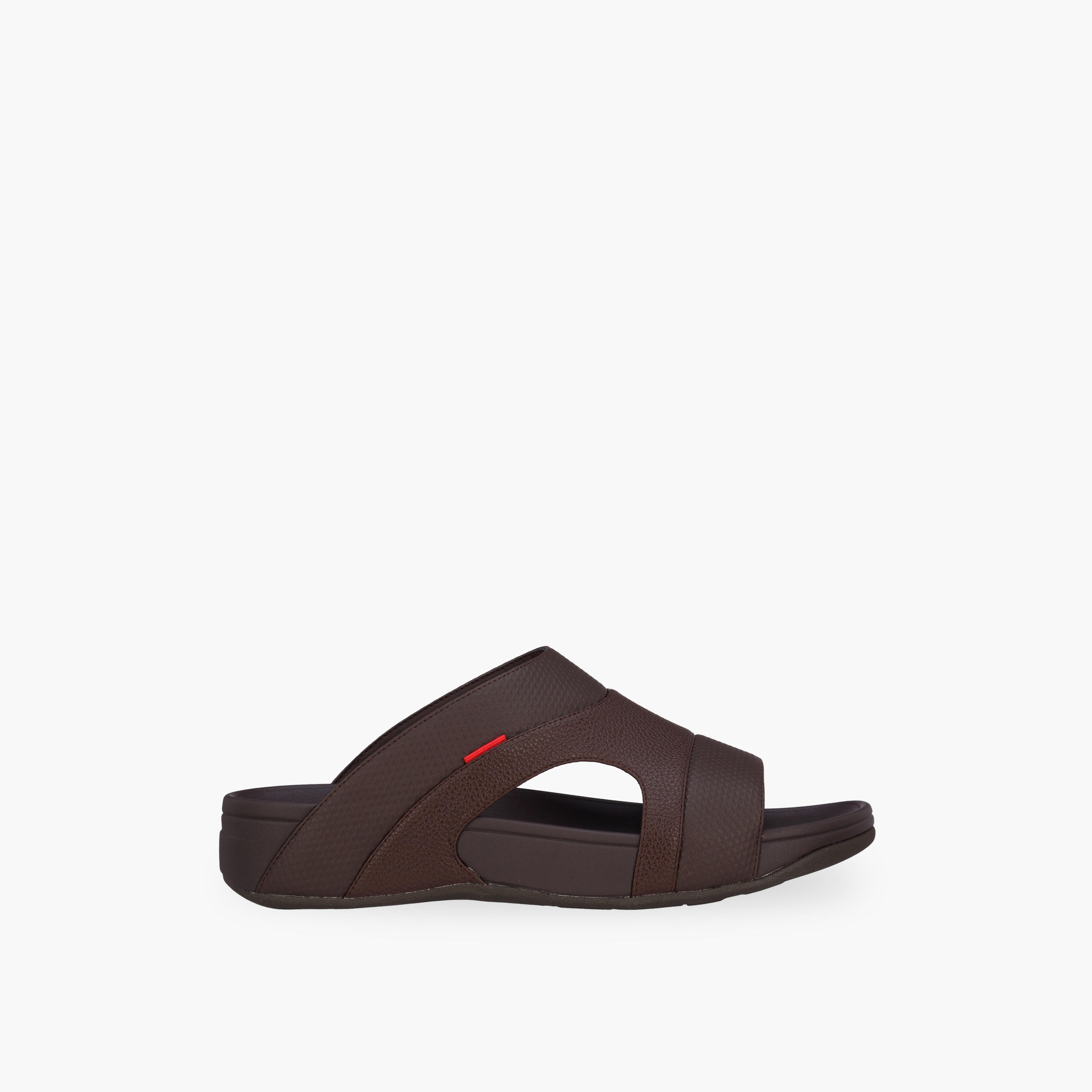 صندل بارز الملمس وسهل الارتداء للرجال من لو كونفورت-men-shoes-sandals-image-2