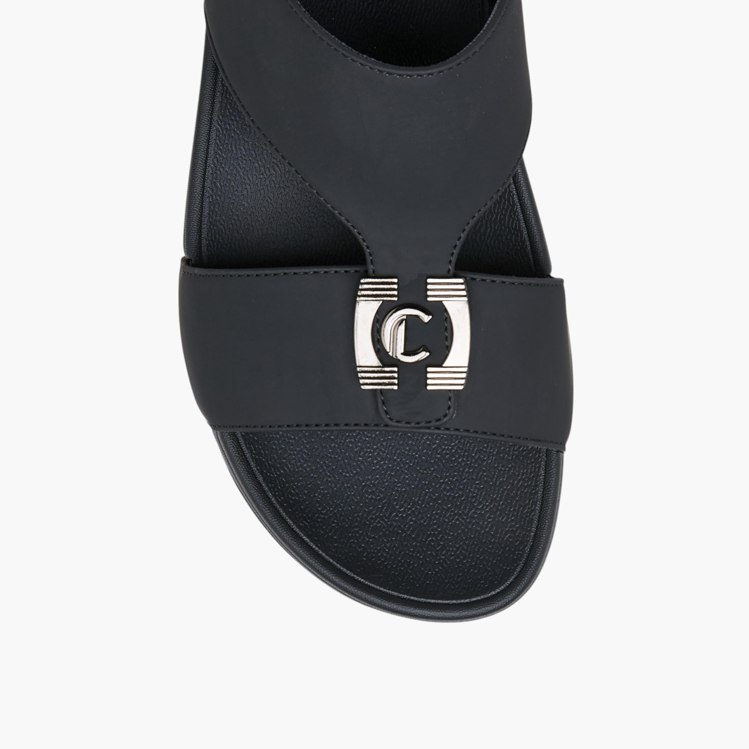 صندل مريح سهل الارتداء بزينة معدنية من لو كونفورت-men-shoes-sandals-image-4