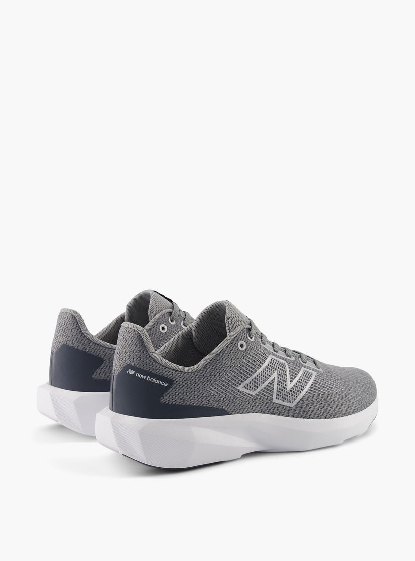 حذاء رياضي برباط وطبعات الشعار للرجال من نيو بالانس-sports-men-shoes-image-4