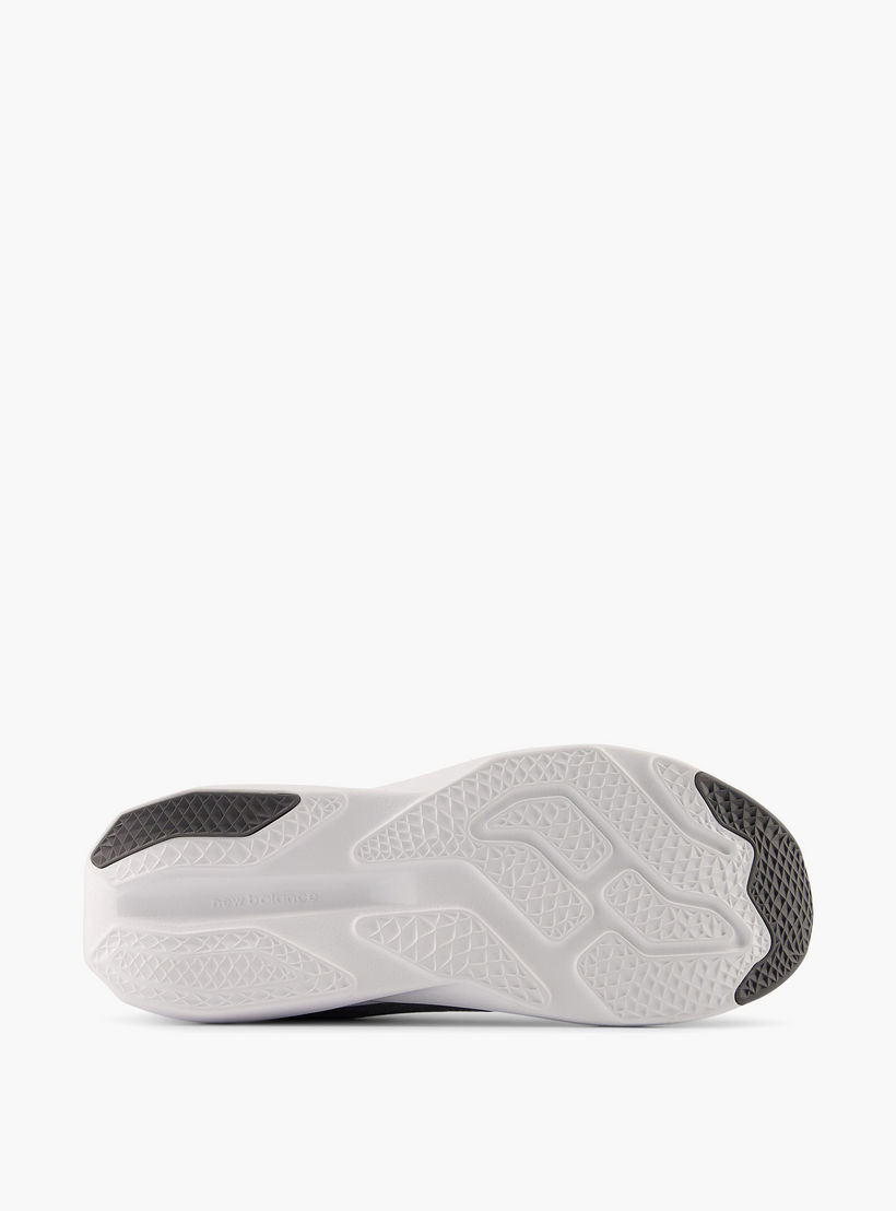 حذاء رياضي برباط وطبعات الشعار للرجال من نيو بالانس-sports-men-shoes-image-7