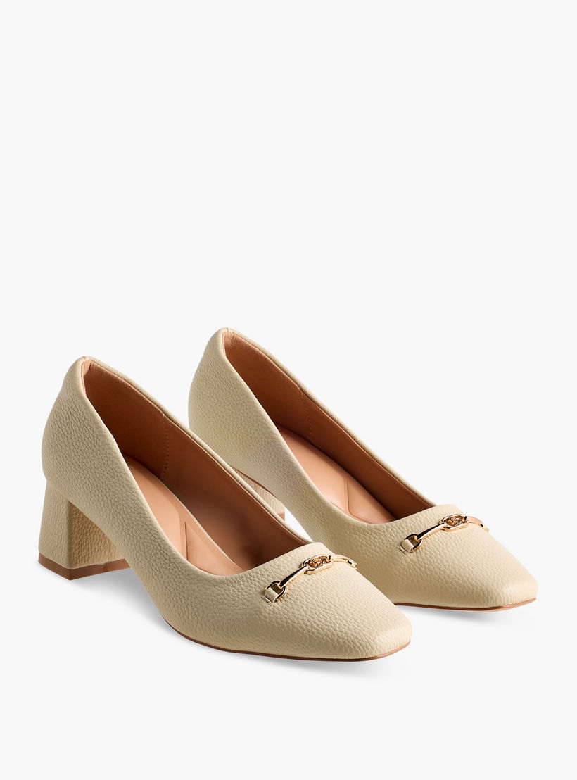 حذاء بومب بكعب سميك للنساء من سيليست-women-shoes-sandals-heeled-image-1