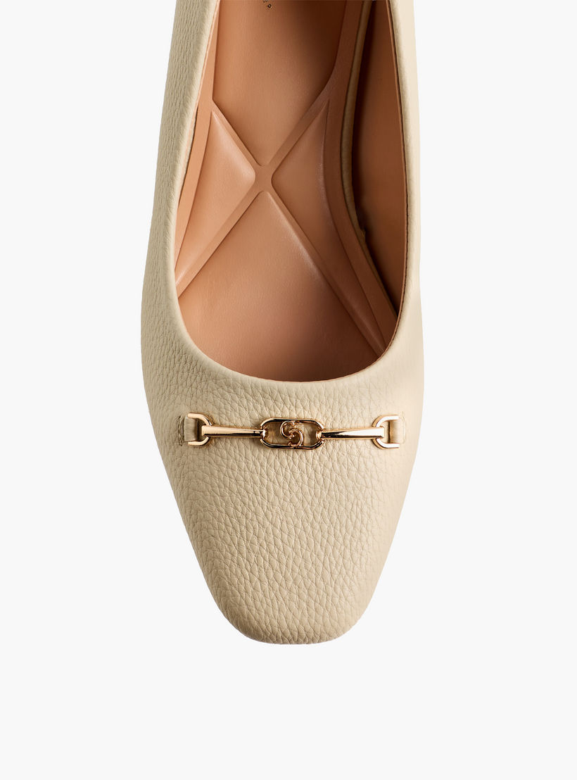 حذاء بومب بكعب سميك للنساء من سيليست-women-shoes-sandals-heeled-image-5