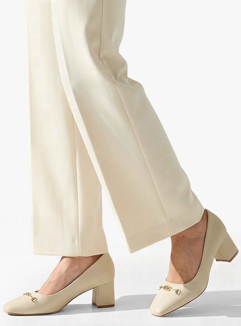 حذاء بومب بكعب سميك للنساء من سيليست-women-shoes-sandals-heeled-image-6