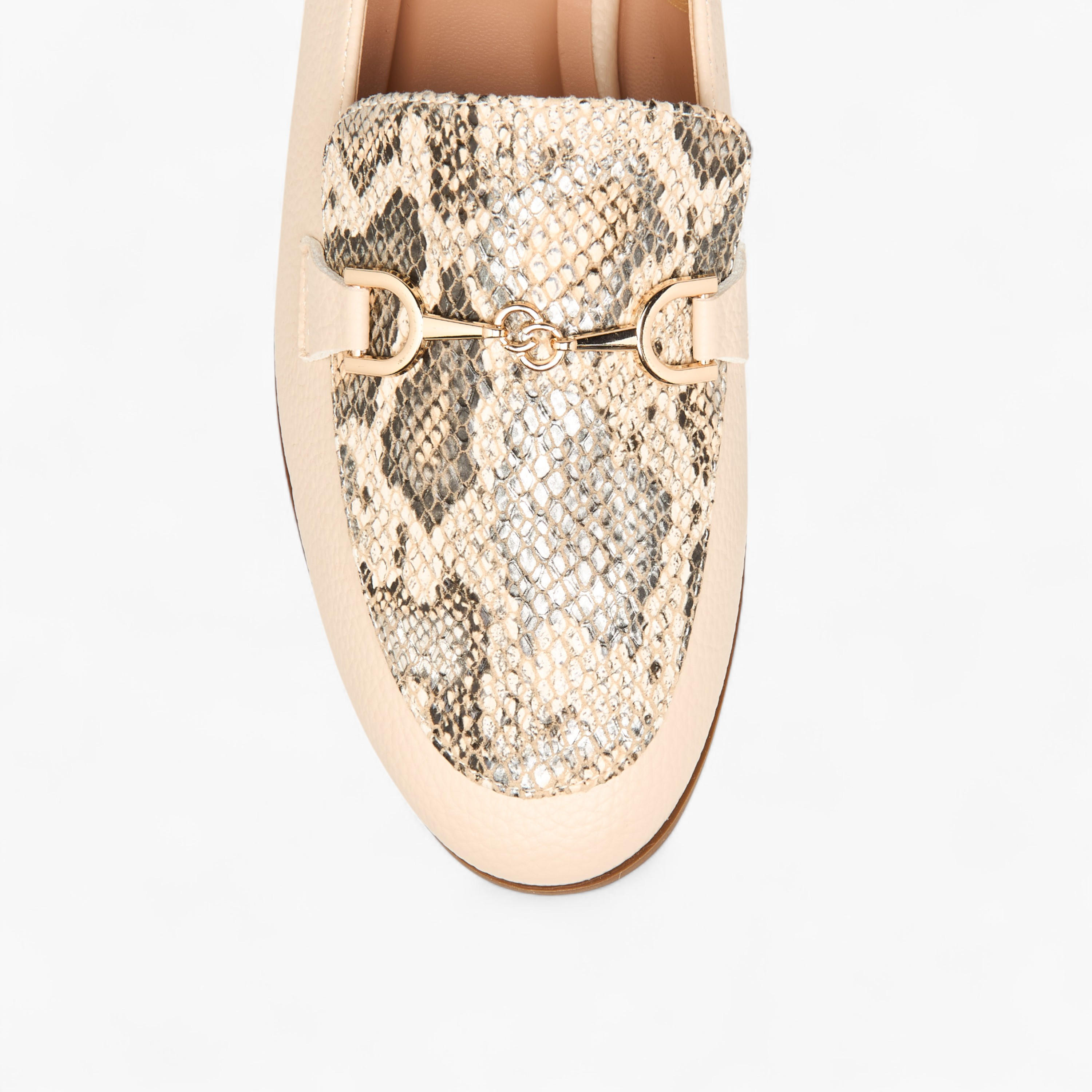 حذاء سهل الارتداء بطبعات حيوانات للنساء من سيليست-women-shoes-loafersandmoccasins-image-4