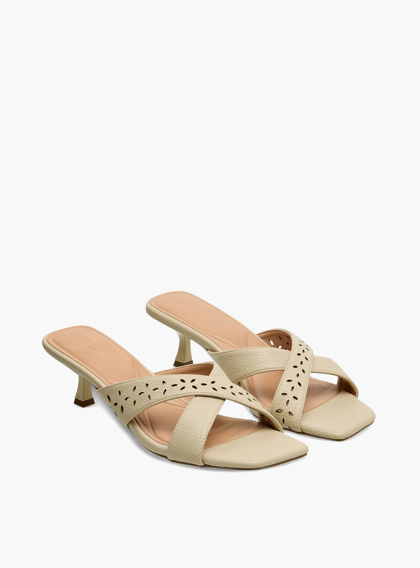 صندل بكعب مدبب وحزام متقاطع للنساء من سيليست-women-shoes-sandals-heeled-image-1