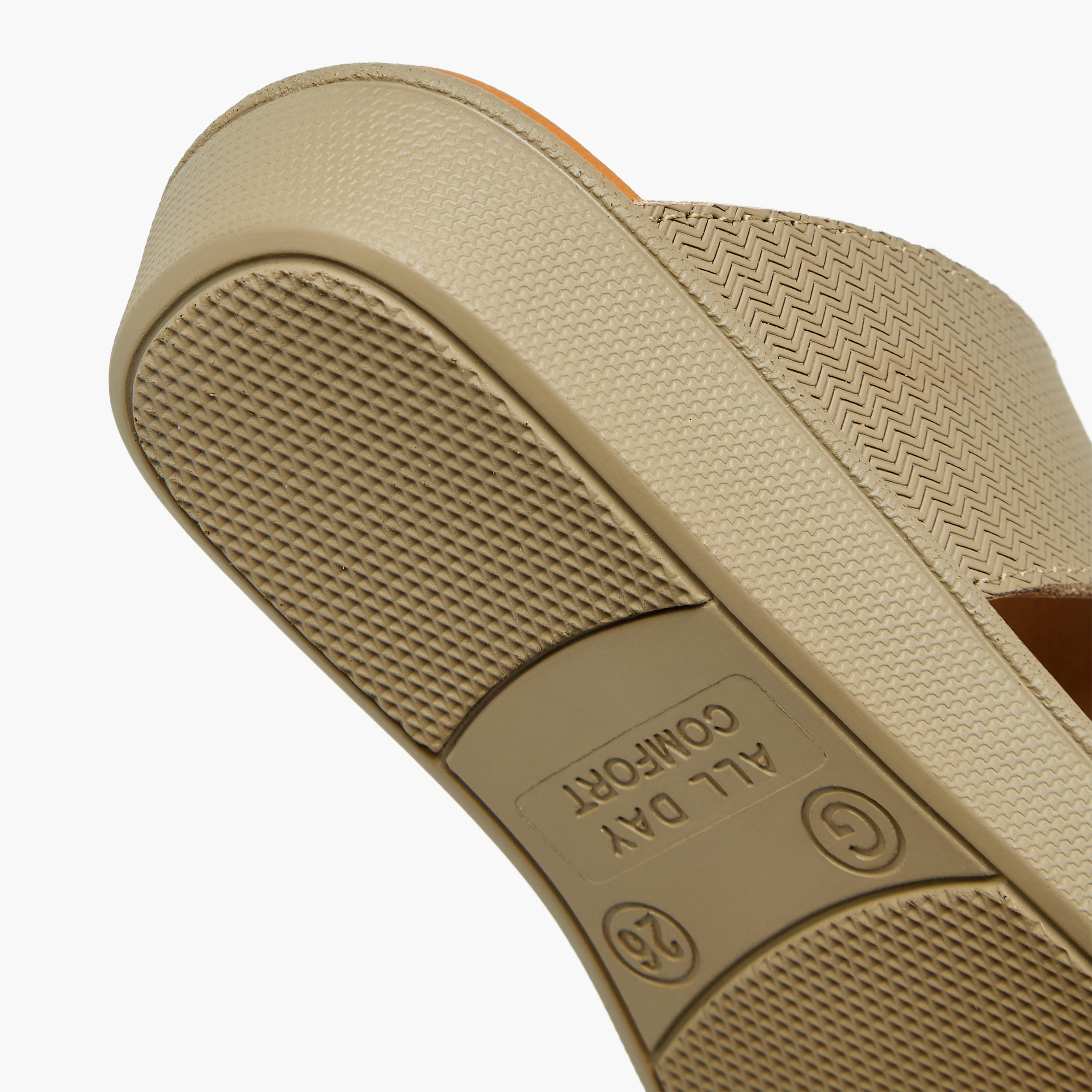 صندل عربي بزينة إبزيم للأولاد من لو كونفورت-boys-shoes-sandals-image-6
