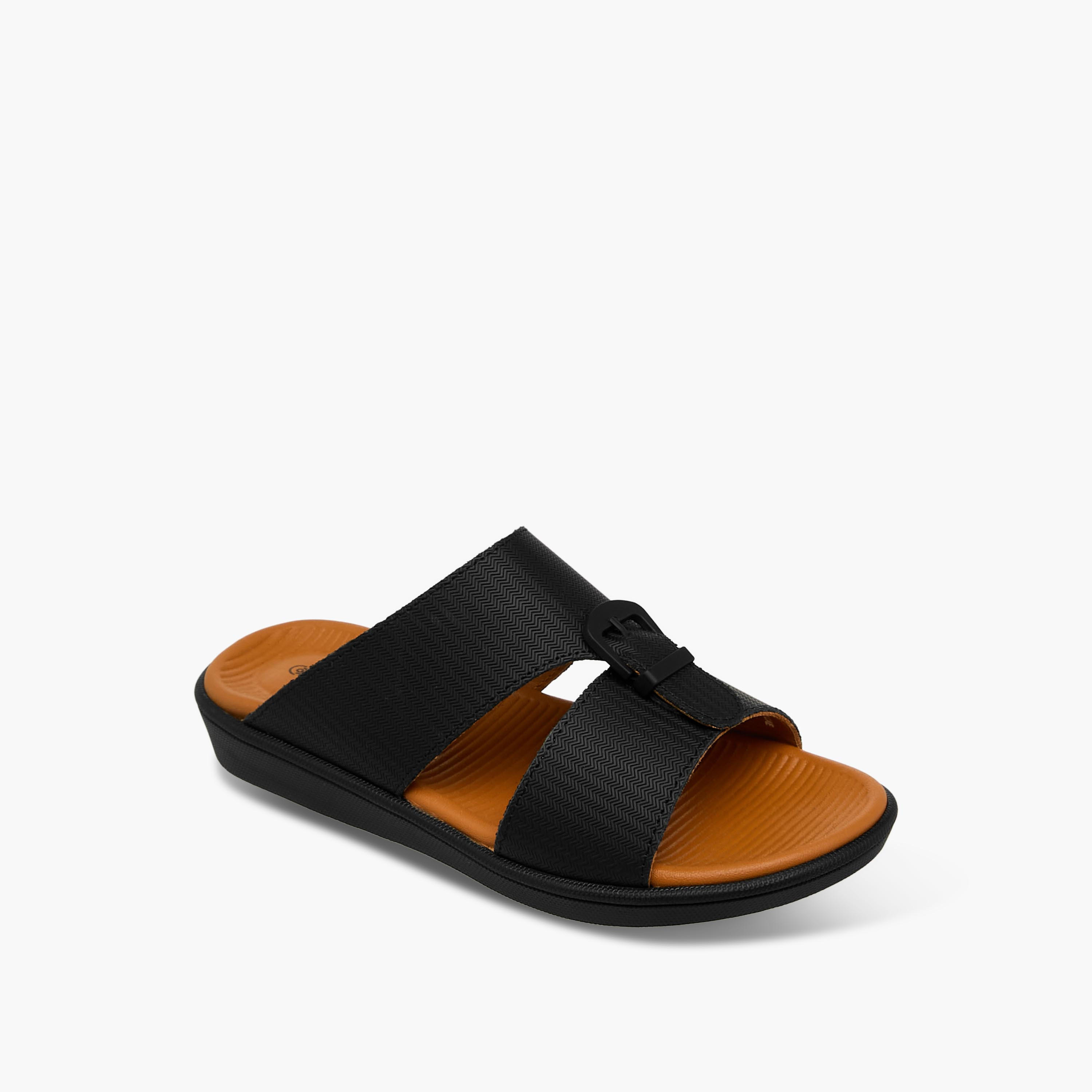 صندل عربي بزينة إبزيم للأولاد من لو كونفورت-boys-shoes-sandals-image-2