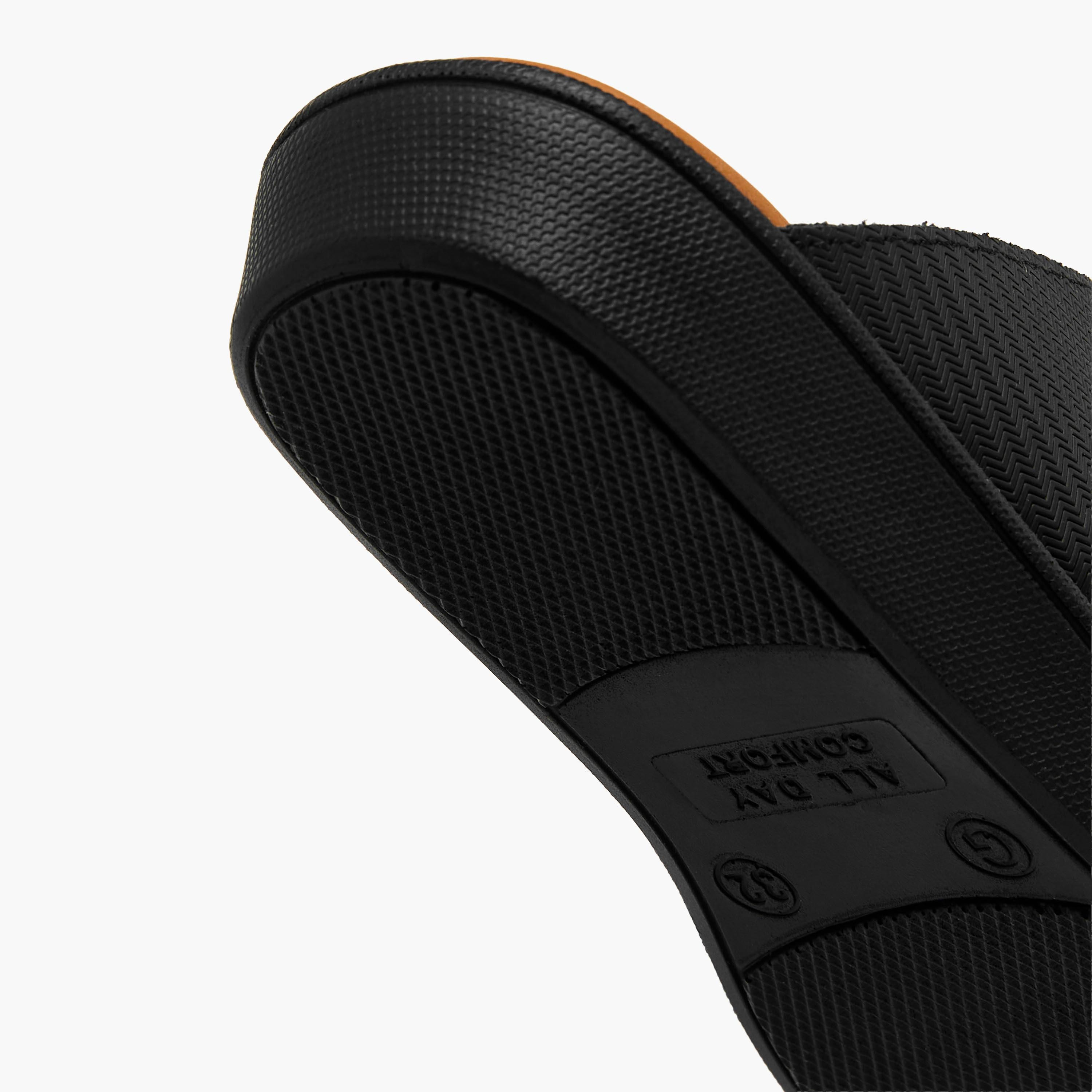 صندل عربي بزينة إبزيم للأولاد من لو كونفورت-boys-shoes-sandals-image-6