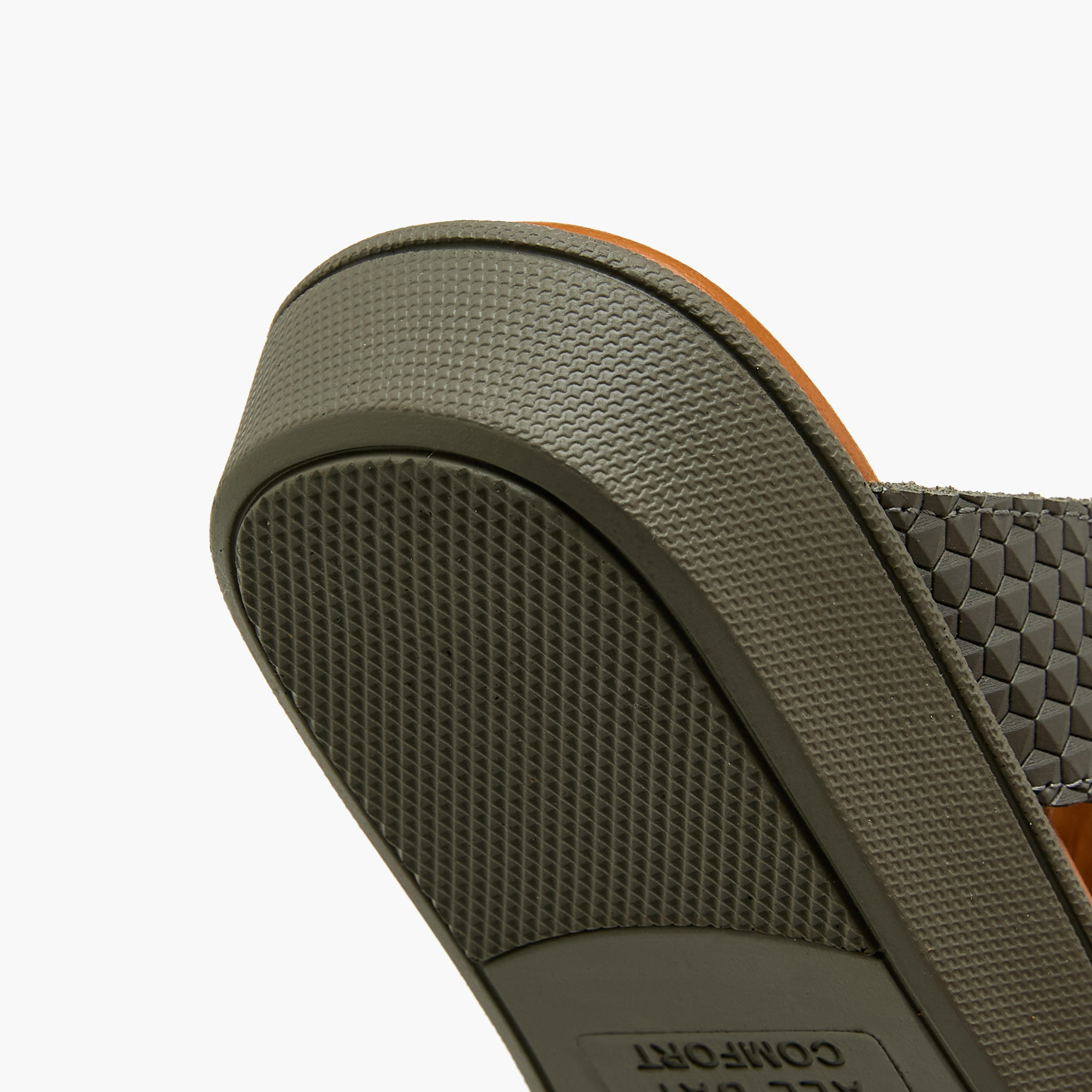 صندل عربي جلد سهل الارتداء للأولاد من لو كونفورت-boys-shoes-sandals-image-6